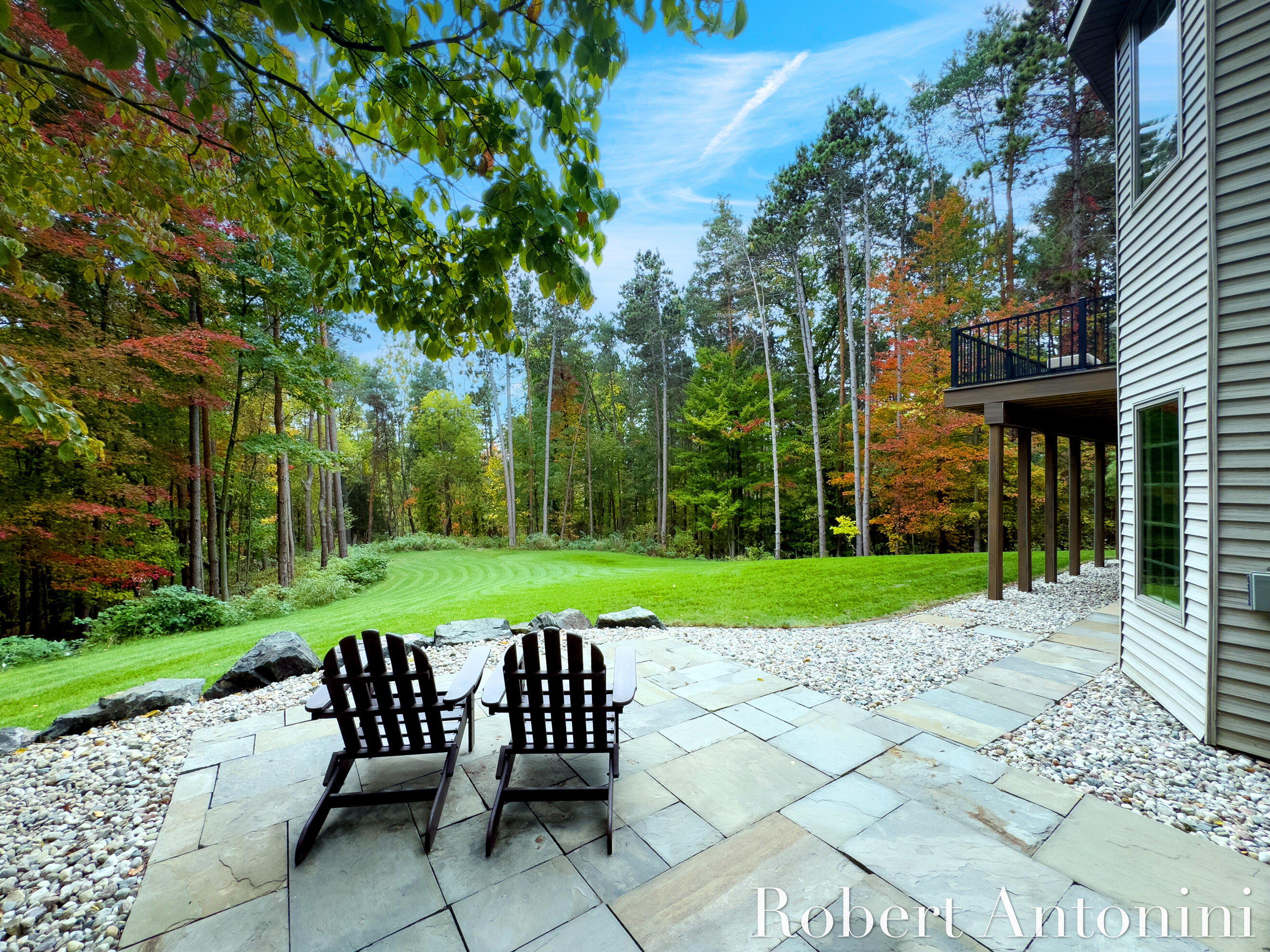 4777 Windcliff Drive NE, Rockford