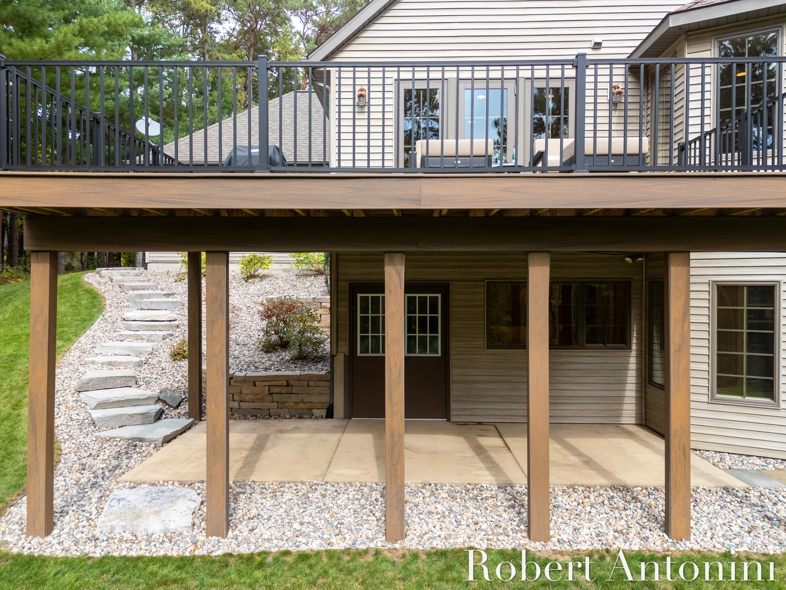 4777 Windcliff Drive NE, Rockford