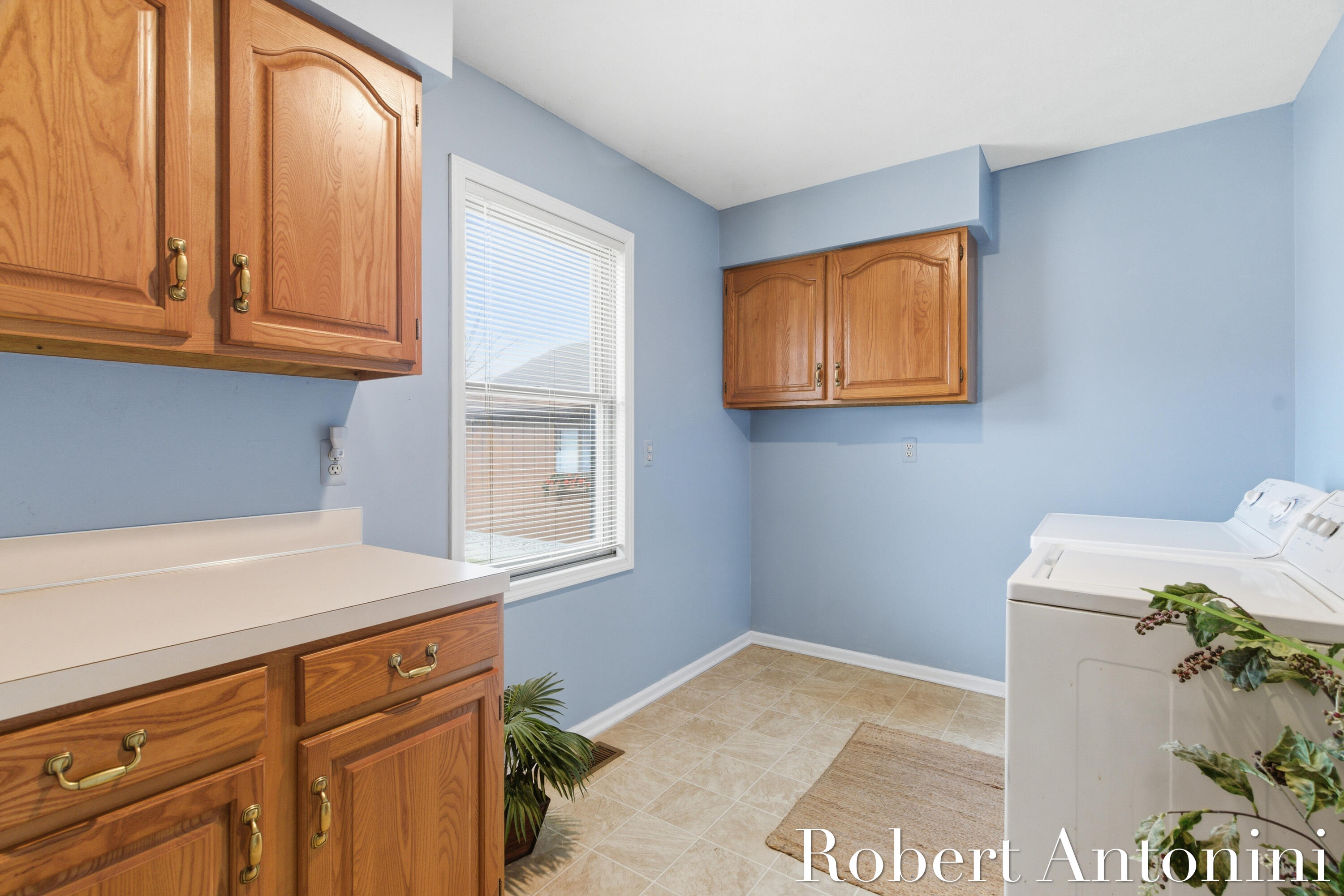 3128 Old Kent Road SE