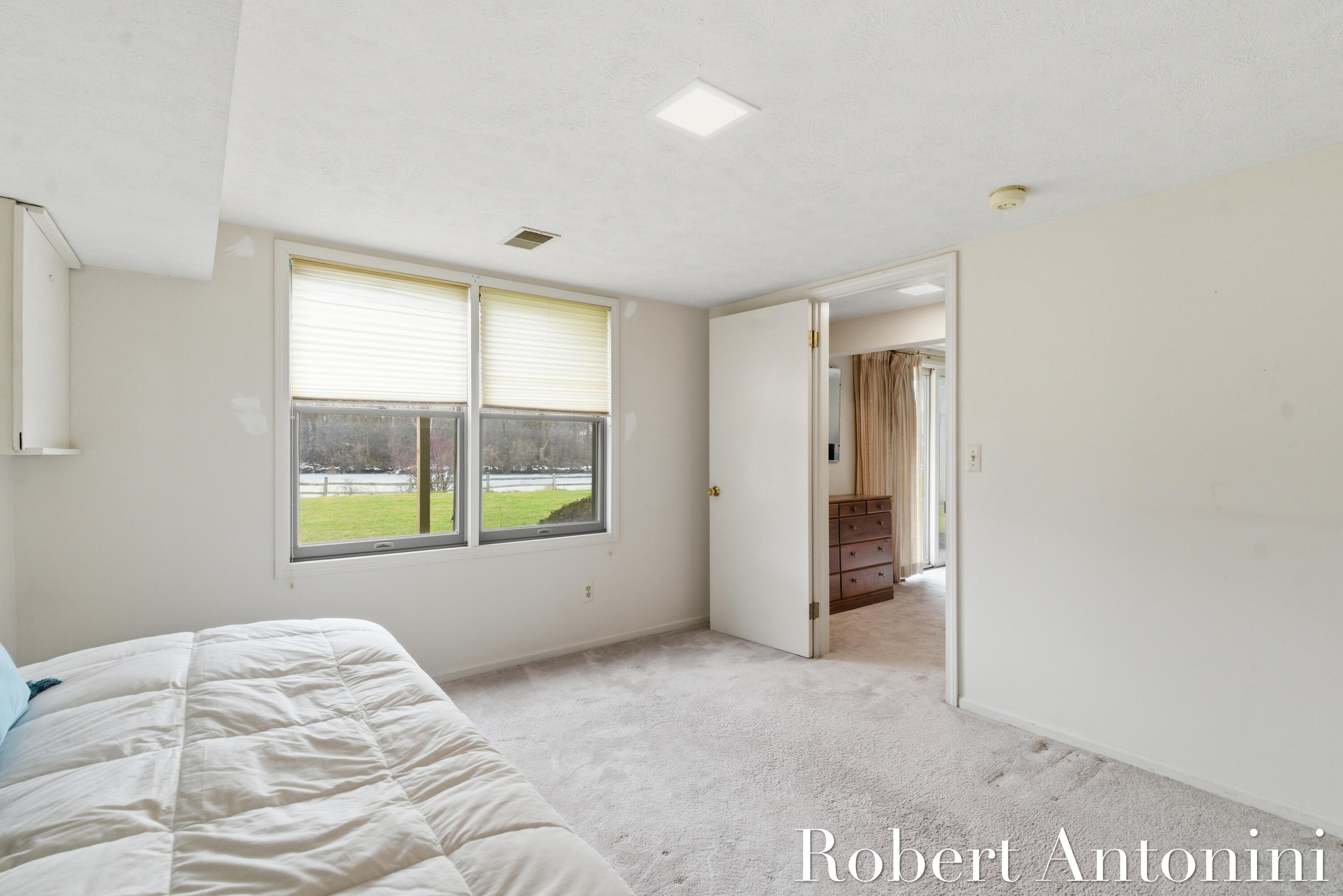 3128 Old Kent Road SE