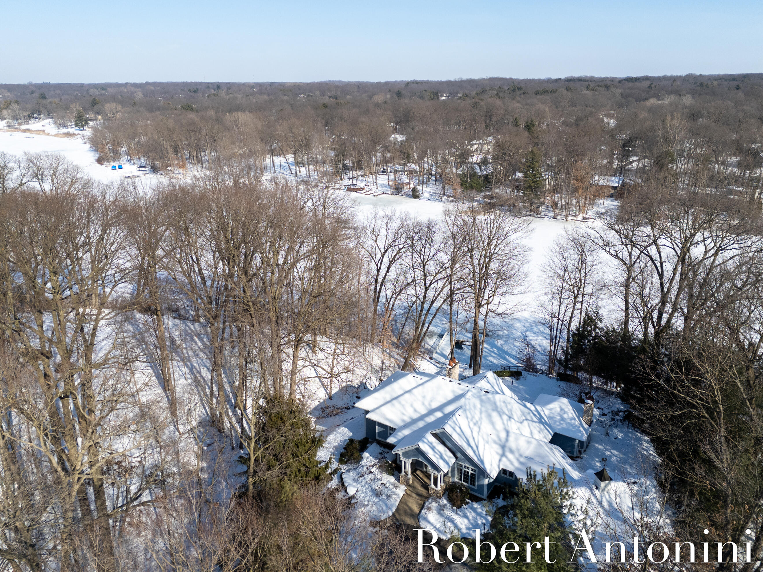 6862 Maplecrest Drive SE