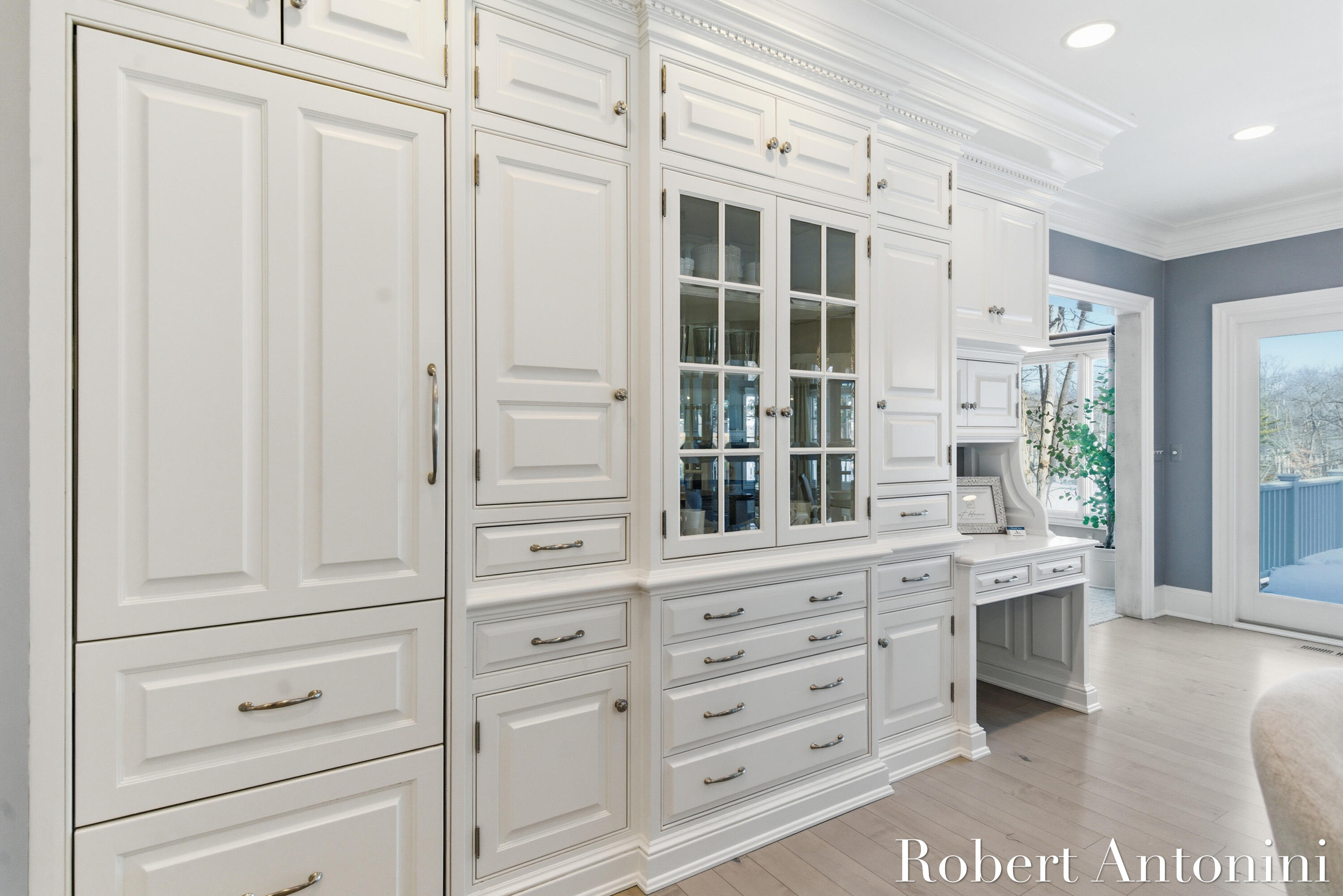 6862 Maplecrest Drive SE