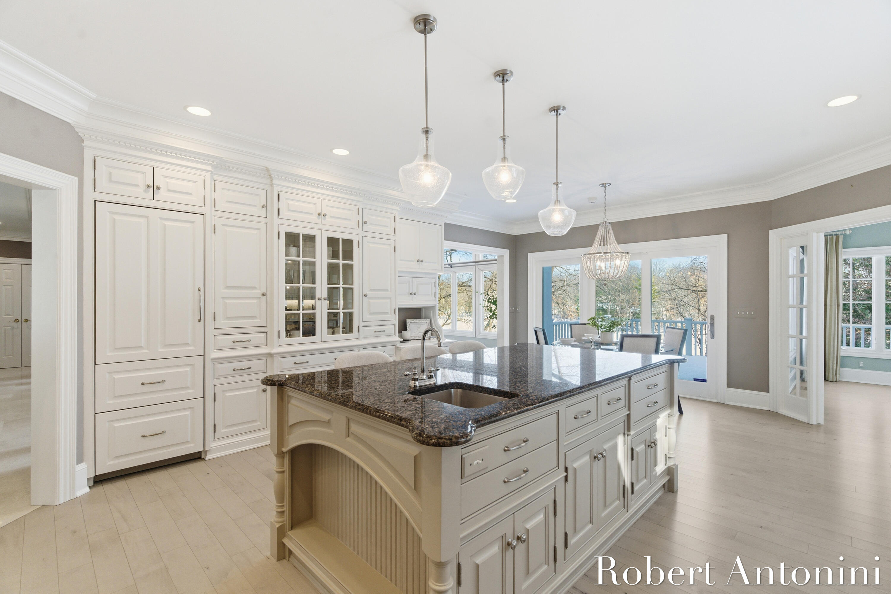 6862 Maplecrest Drive SE