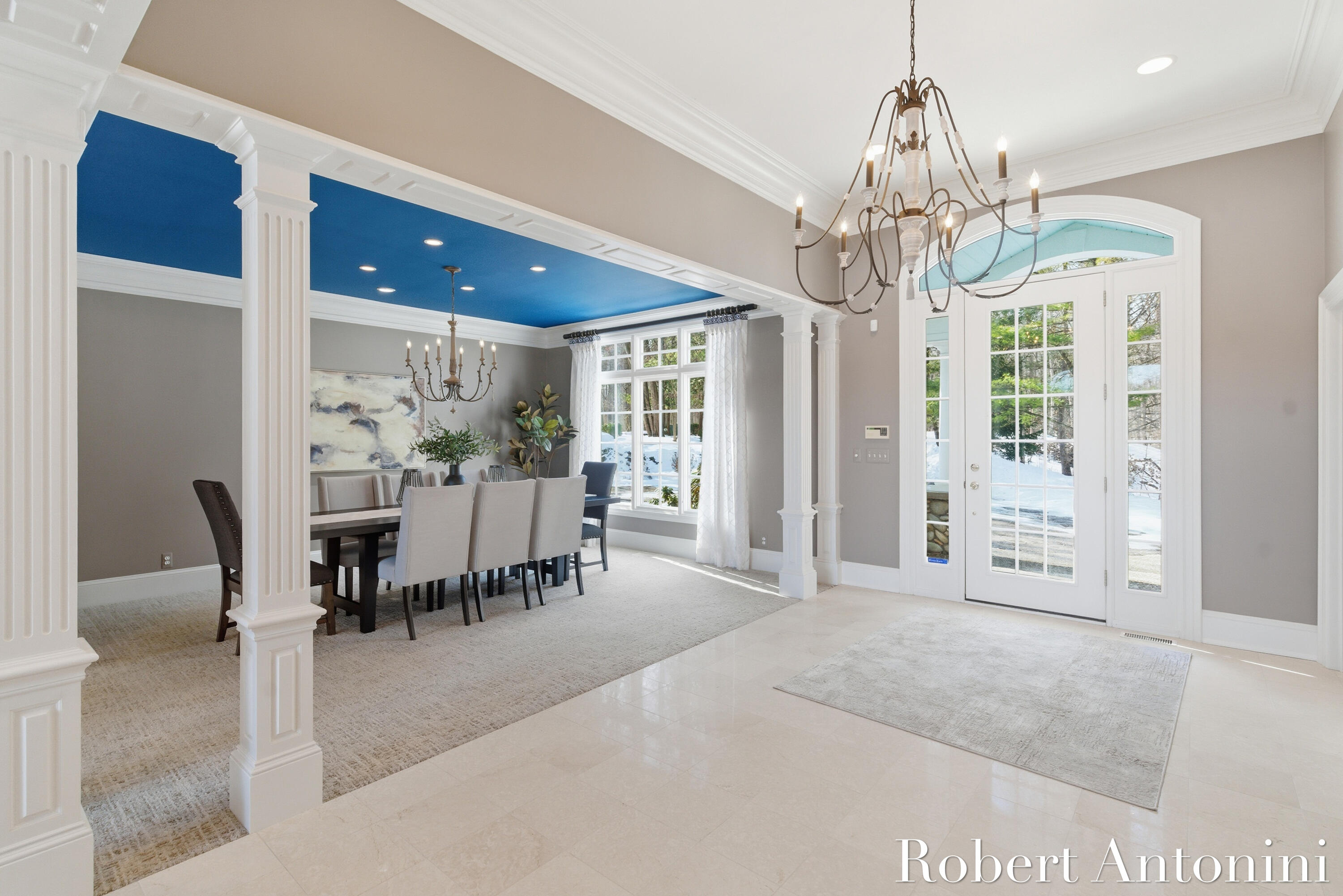 6862 Maplecrest Drive SE