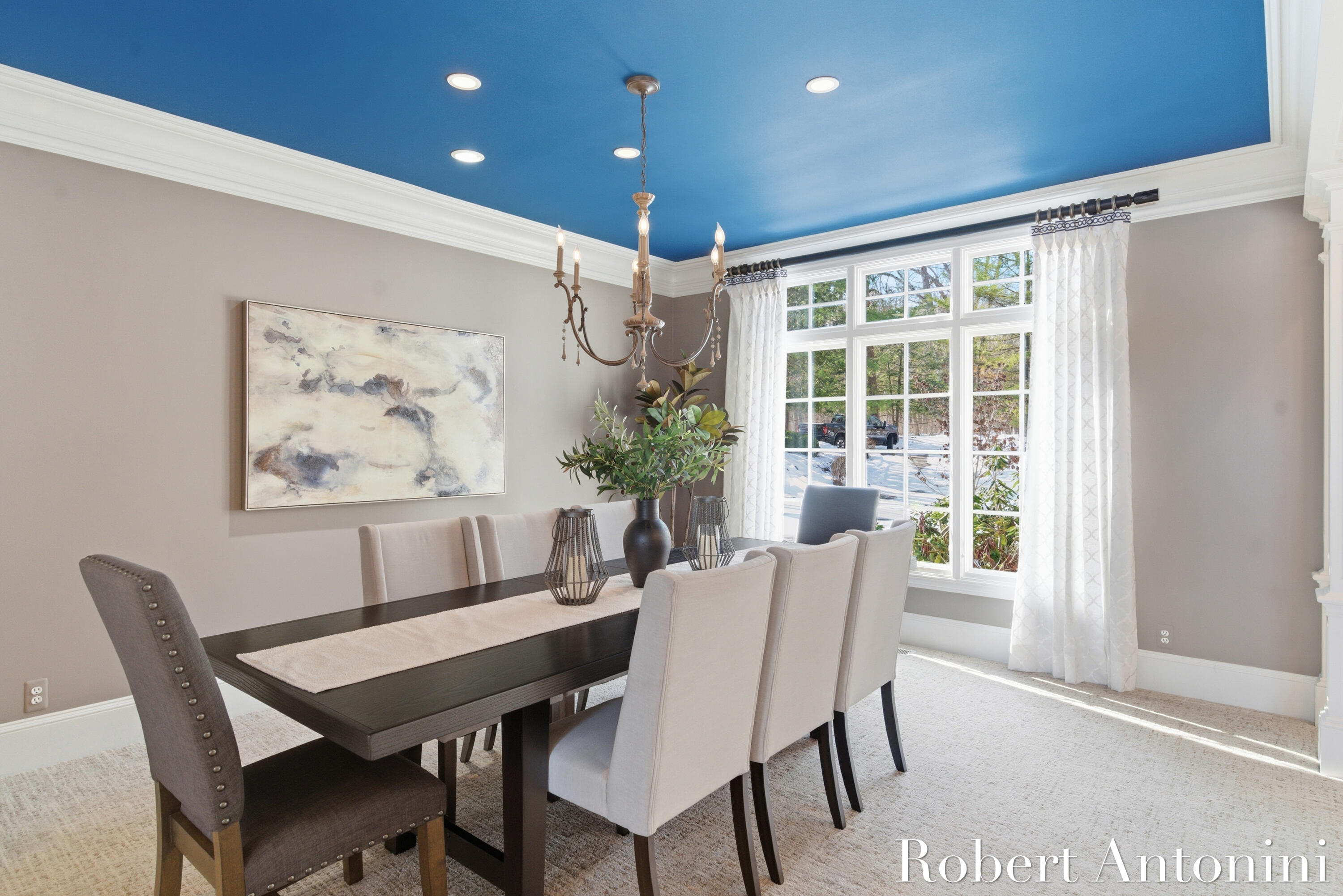 6862 Maplecrest Drive SE