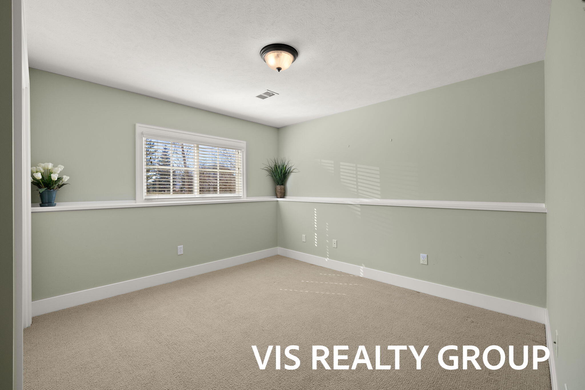 2199 W Greenstone Drive SE