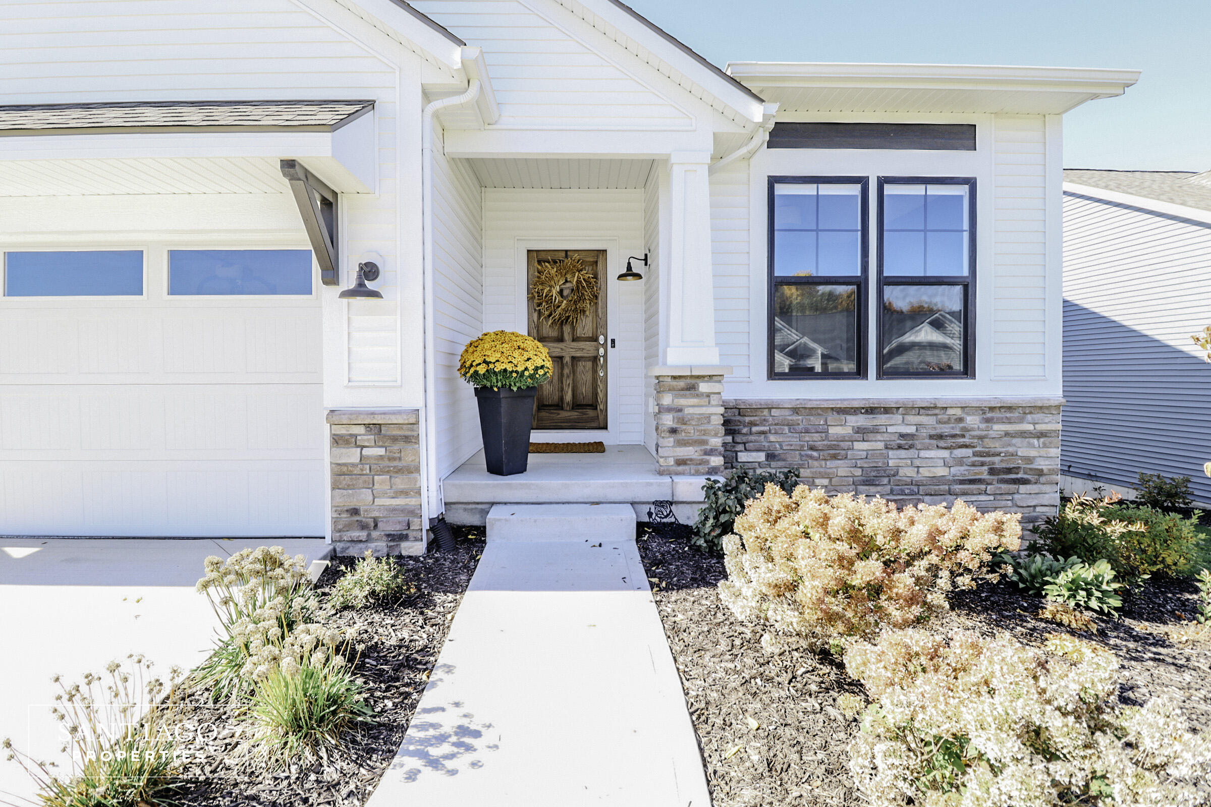 8339 Autumn Acres Drive NE