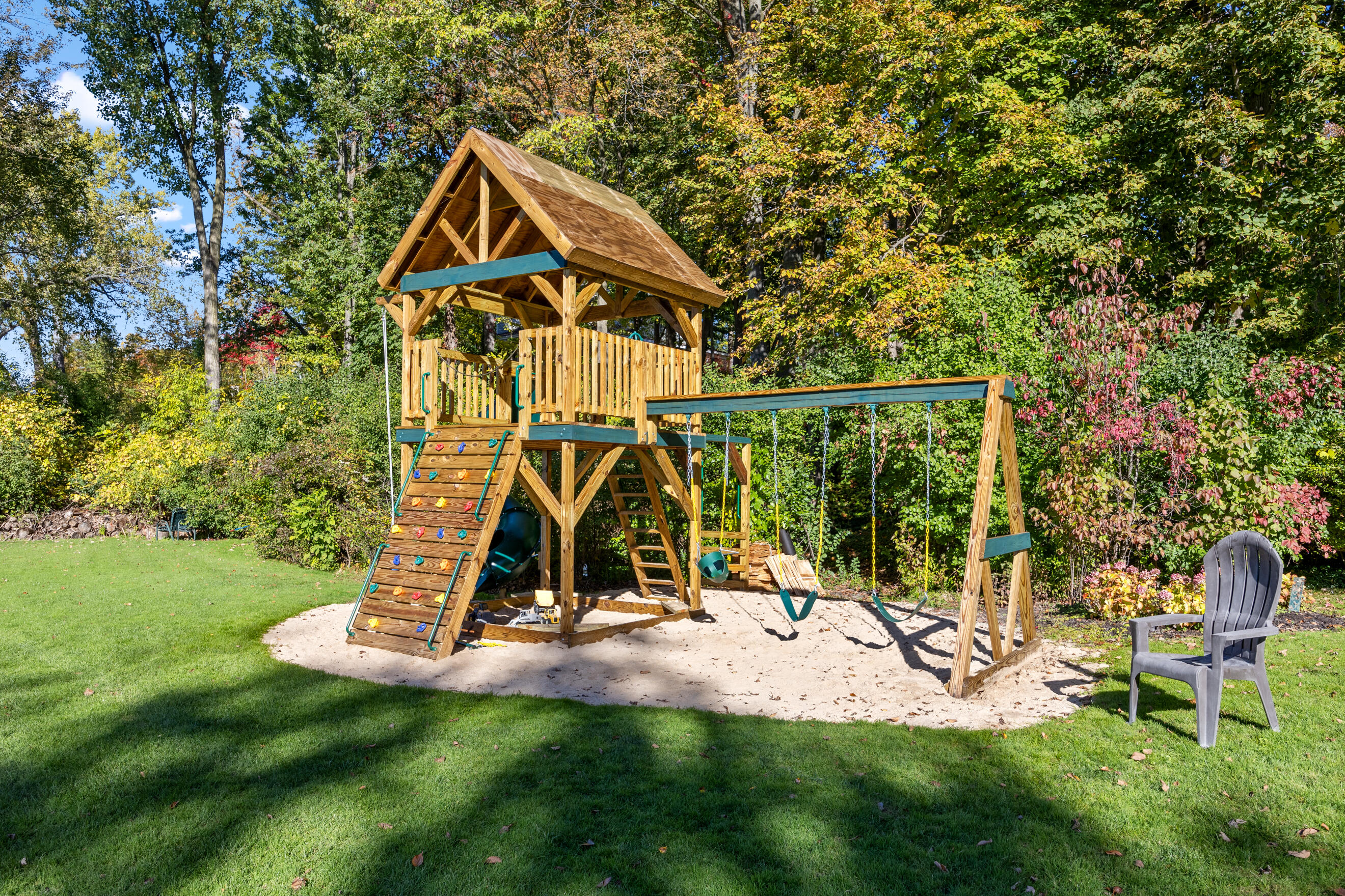 3540 Reeds Lake Boulevard SE