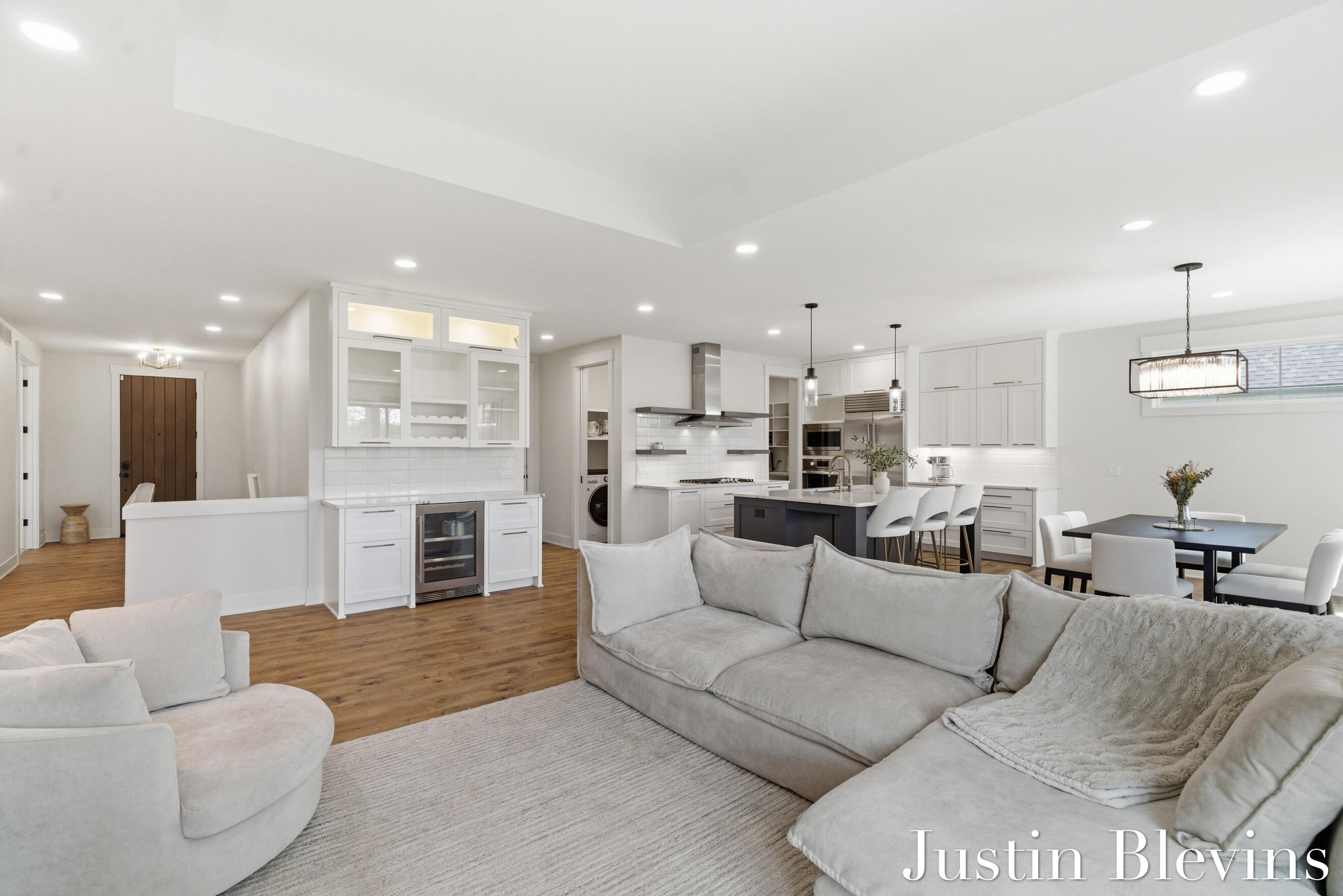 6324 Lamppost Circle SE 10