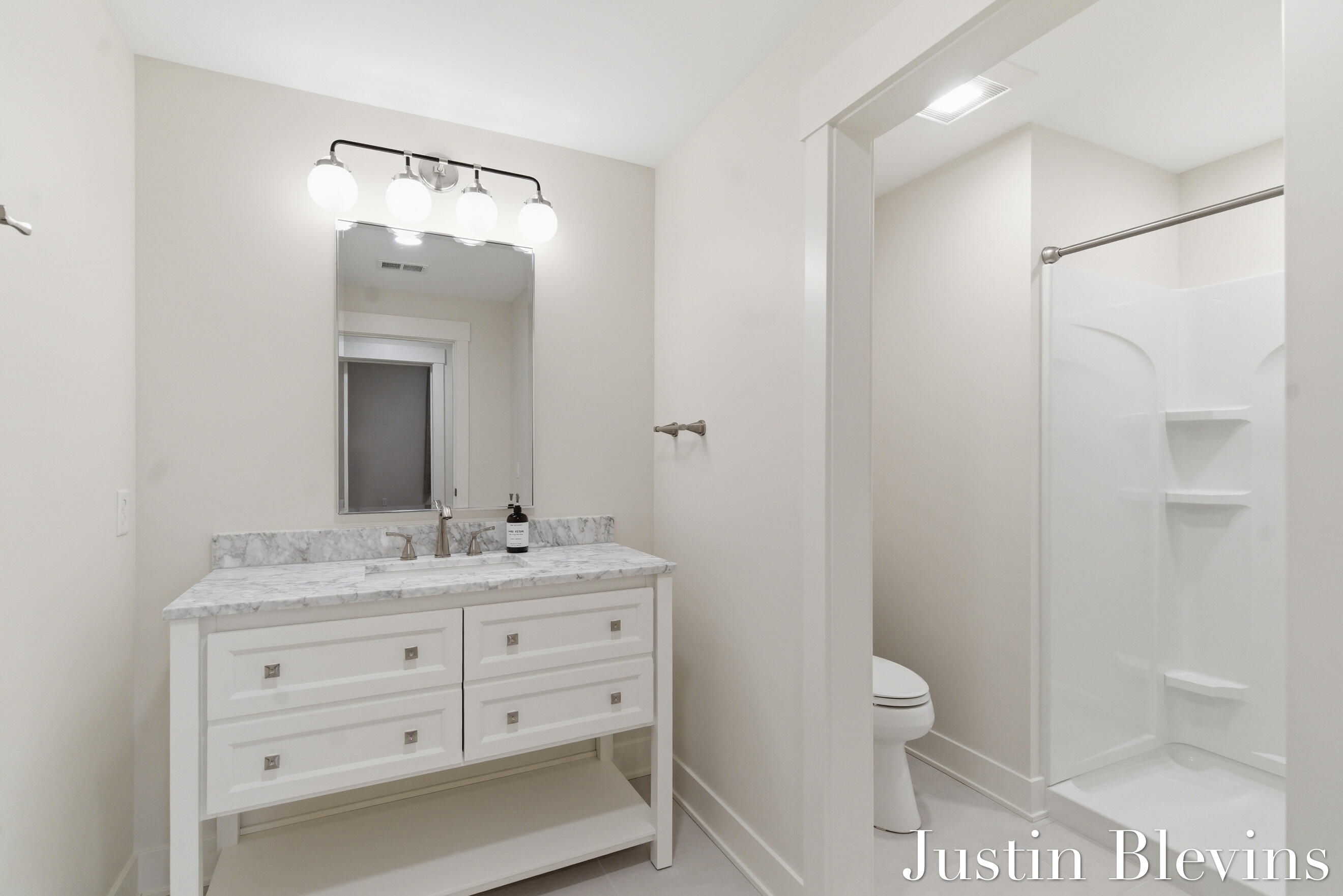 6324 Lamppost Circle SE 10