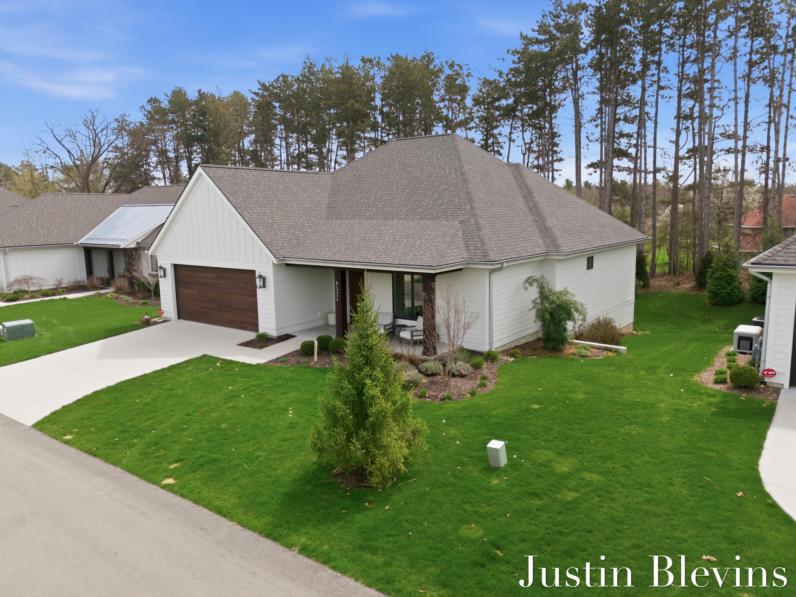 6324 Lamppost Circle SE 10