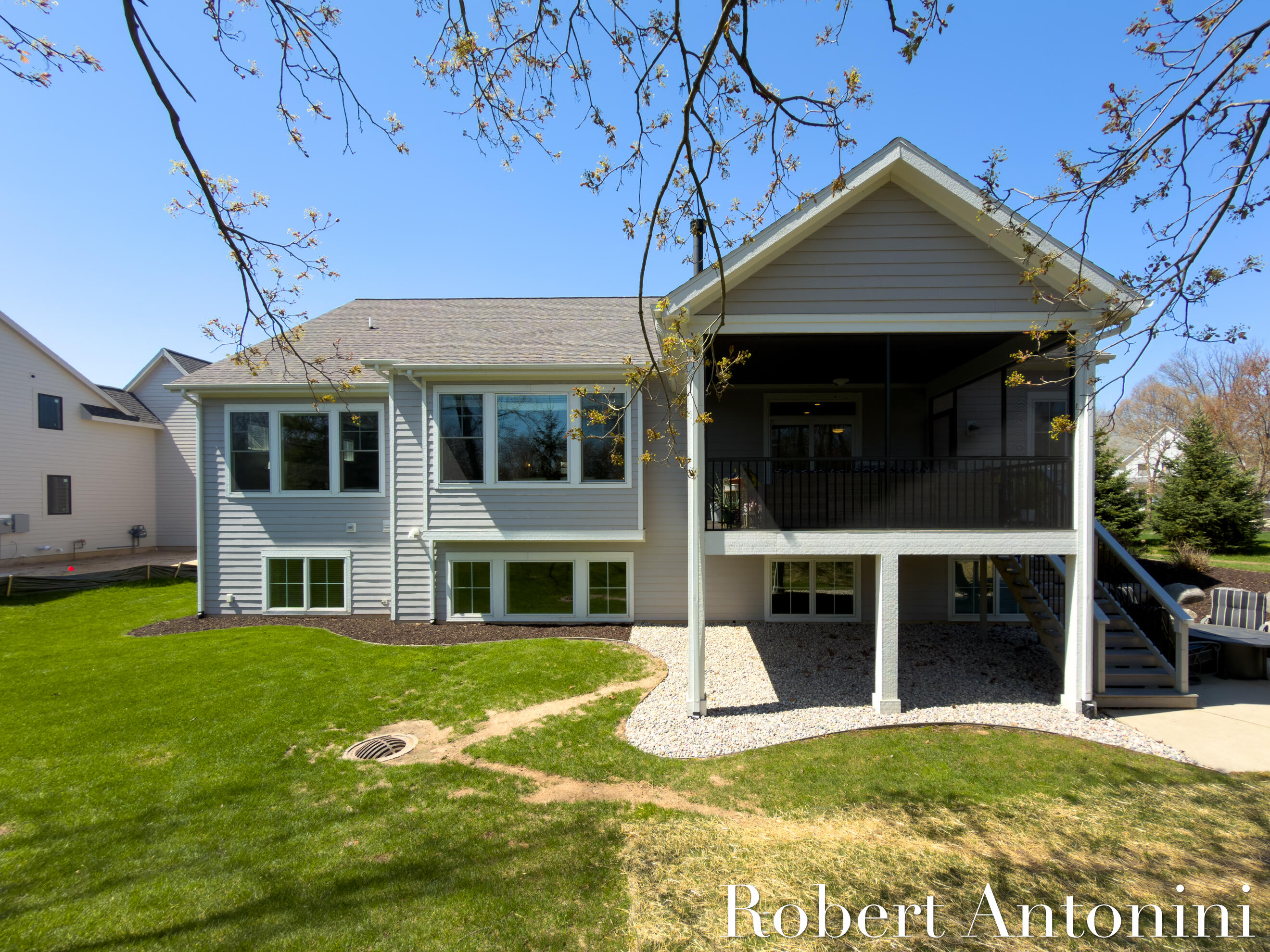 2352 Lake Birch Court NE
