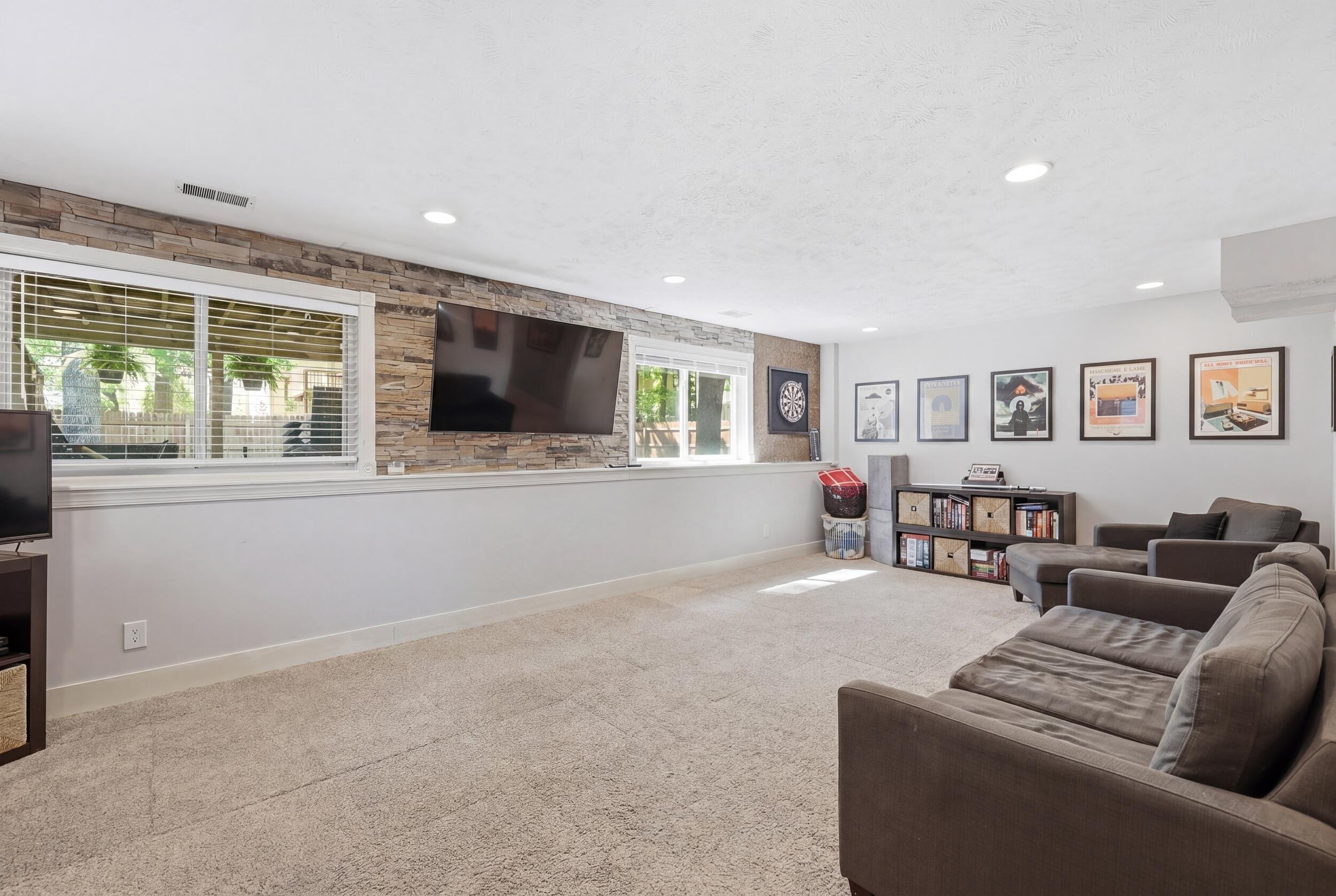 10899 Skylane Court