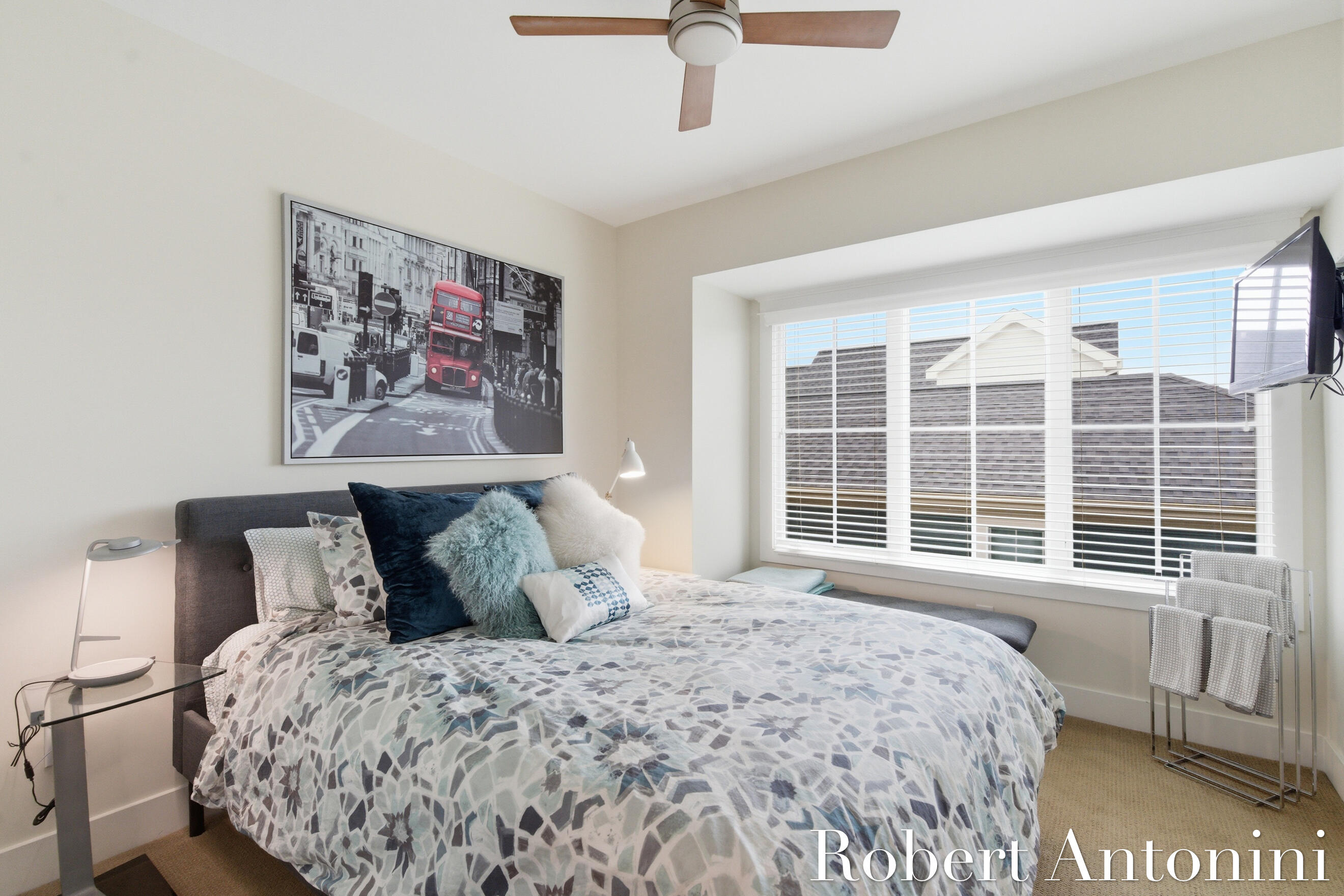 706 Croswell Avenue SE 10