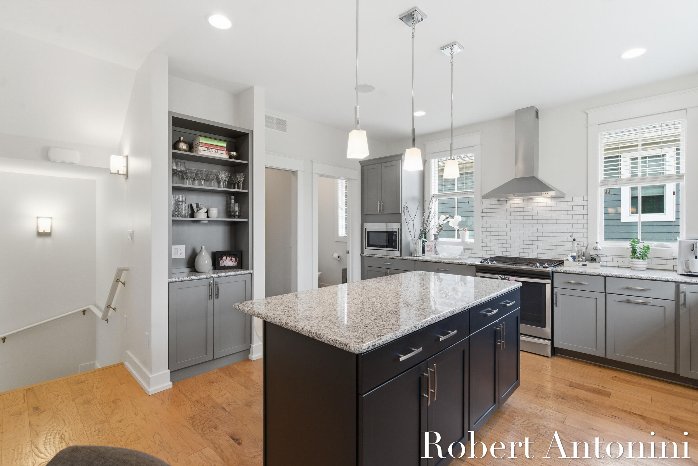 706 Croswell Avenue SE 10