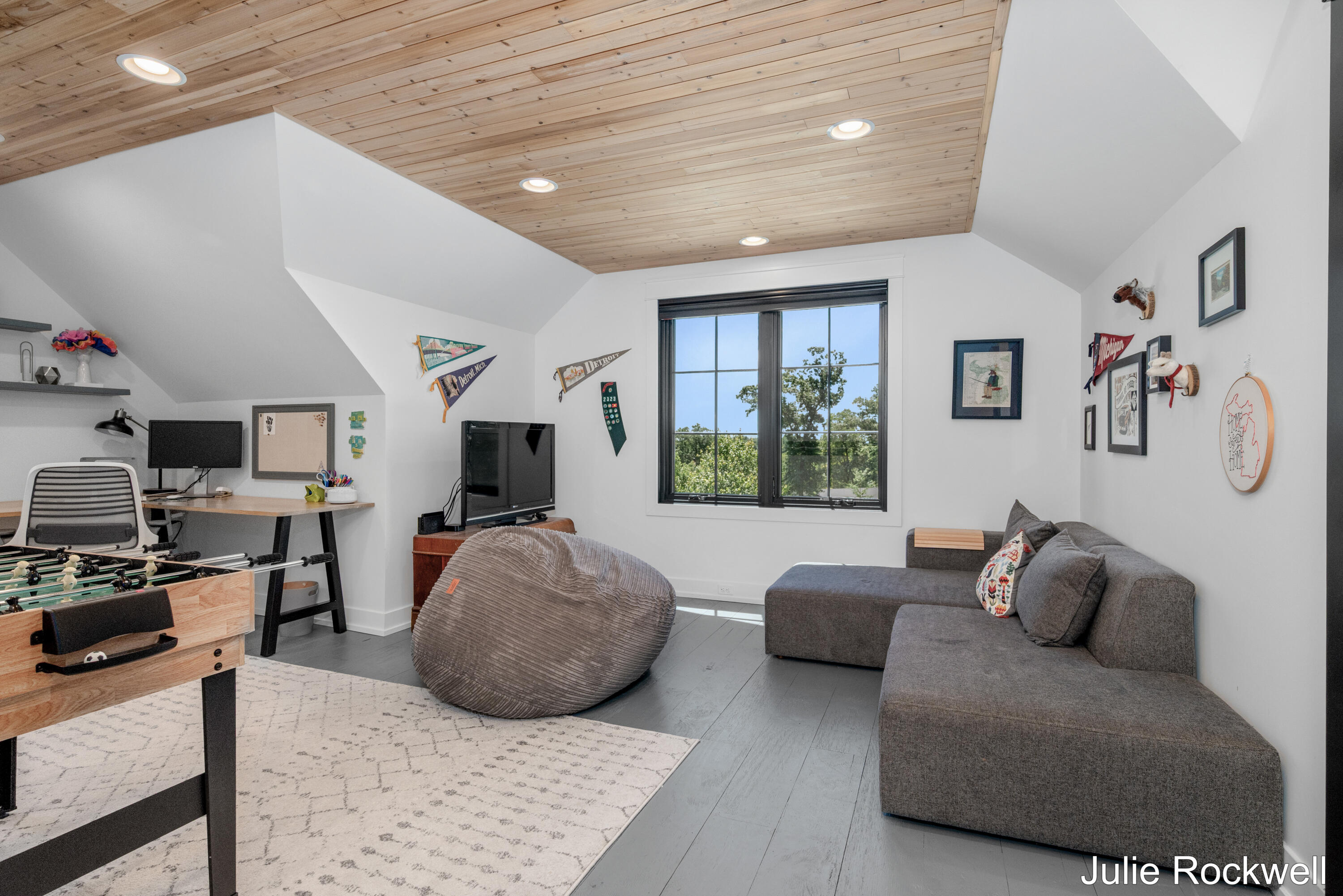 8279 Revado Hills Court