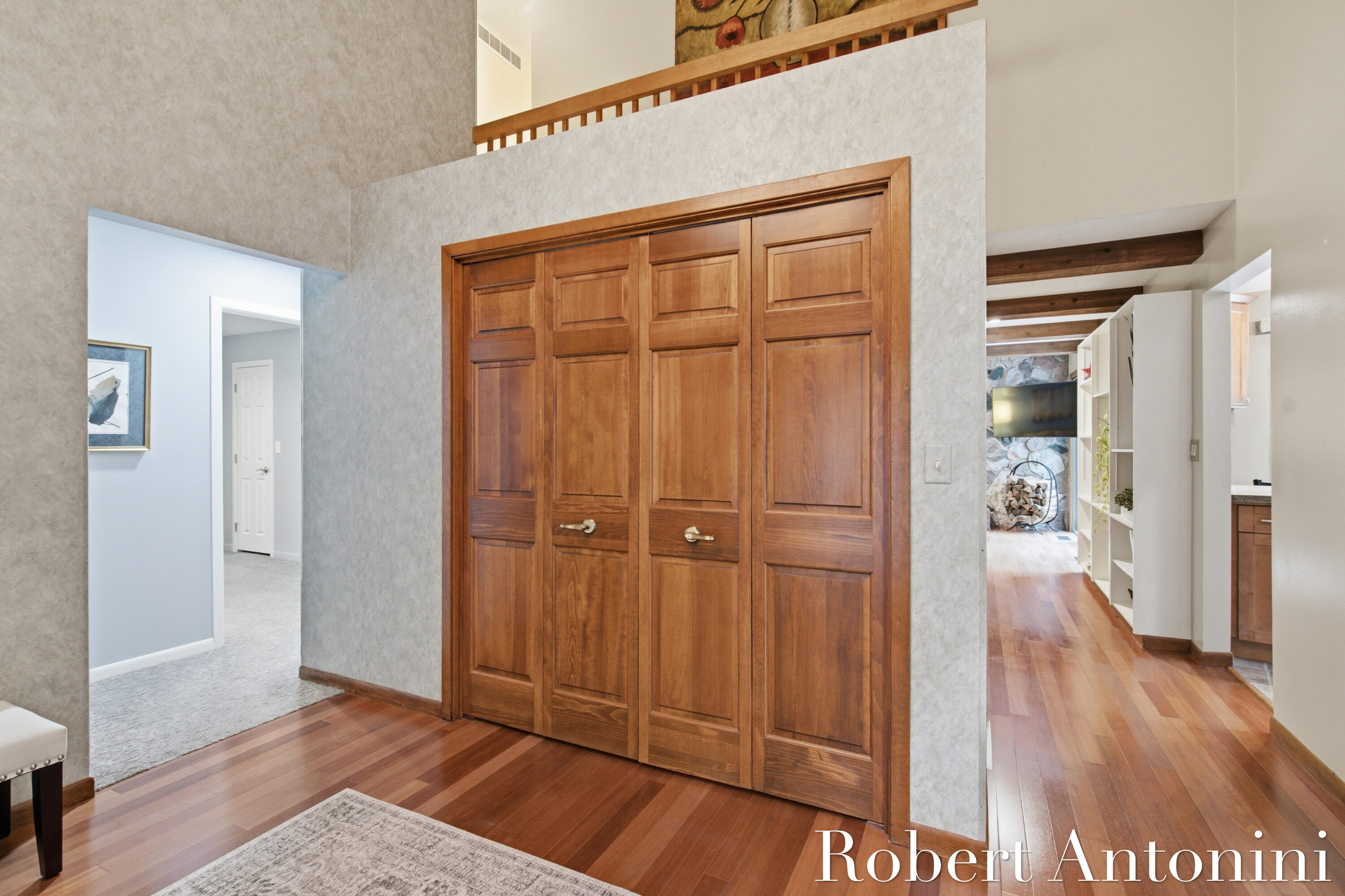 1708 Mont Rue Drive SE