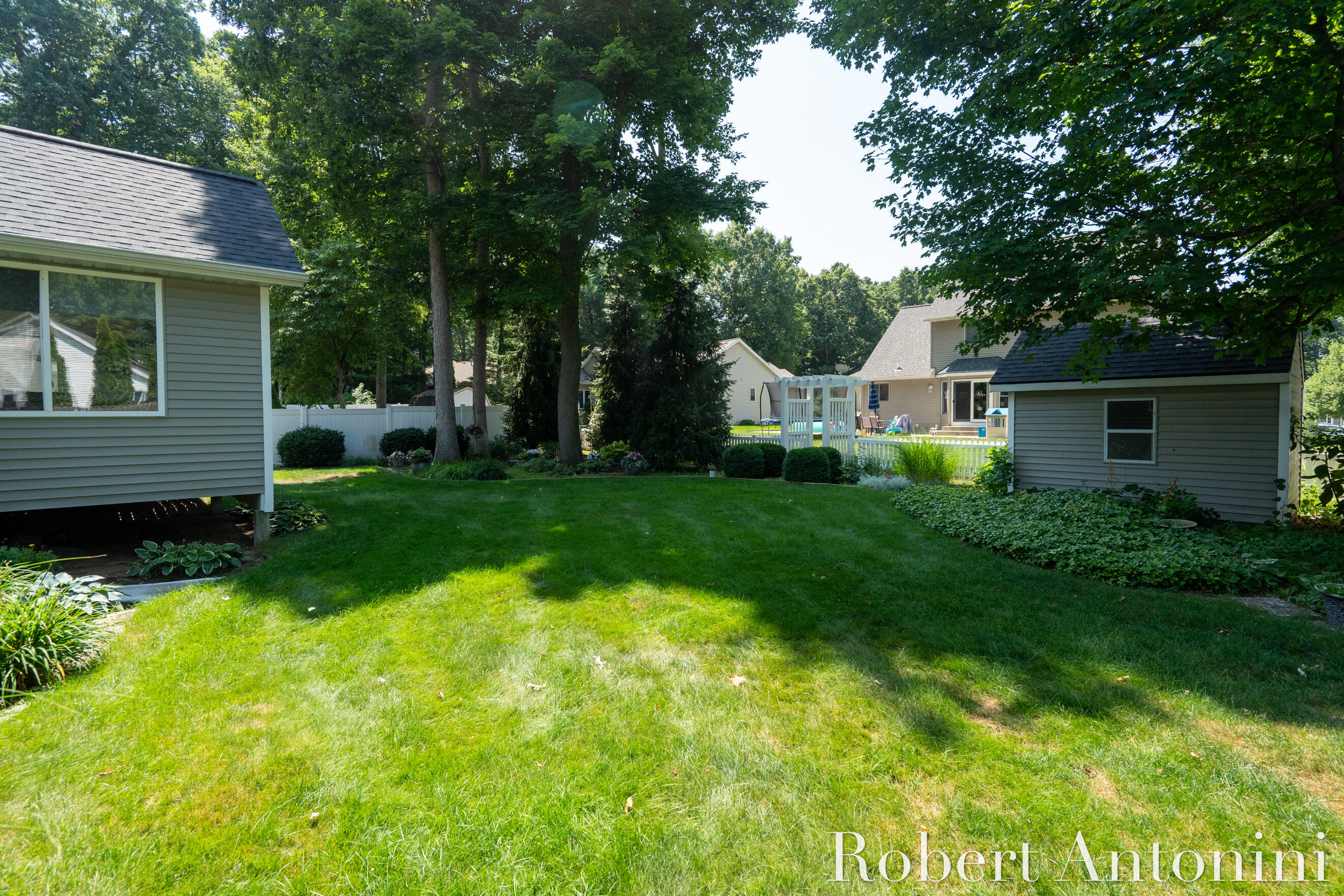 2516 Golfbury Drive SW