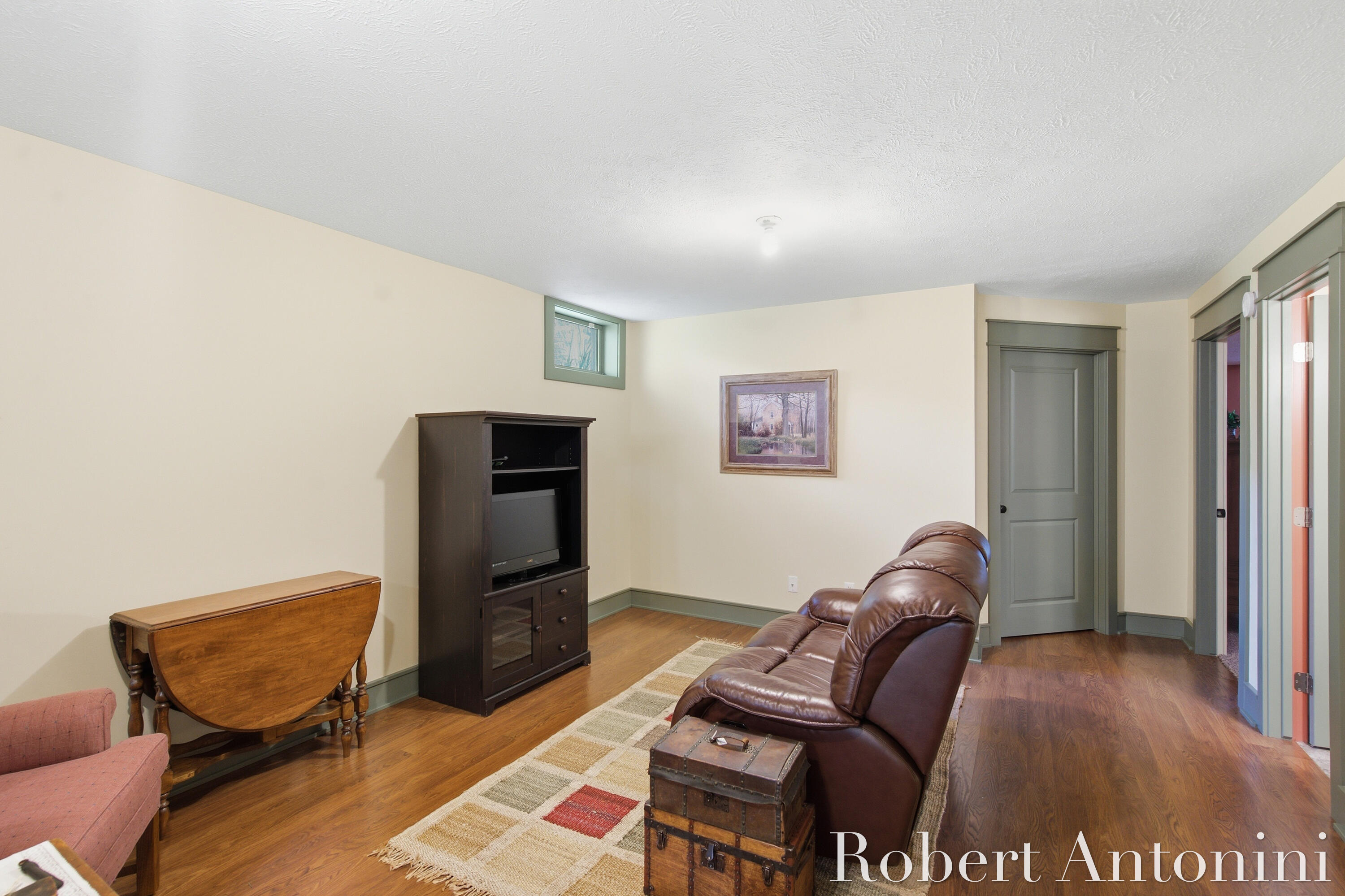 2516 Golfbury Drive SW