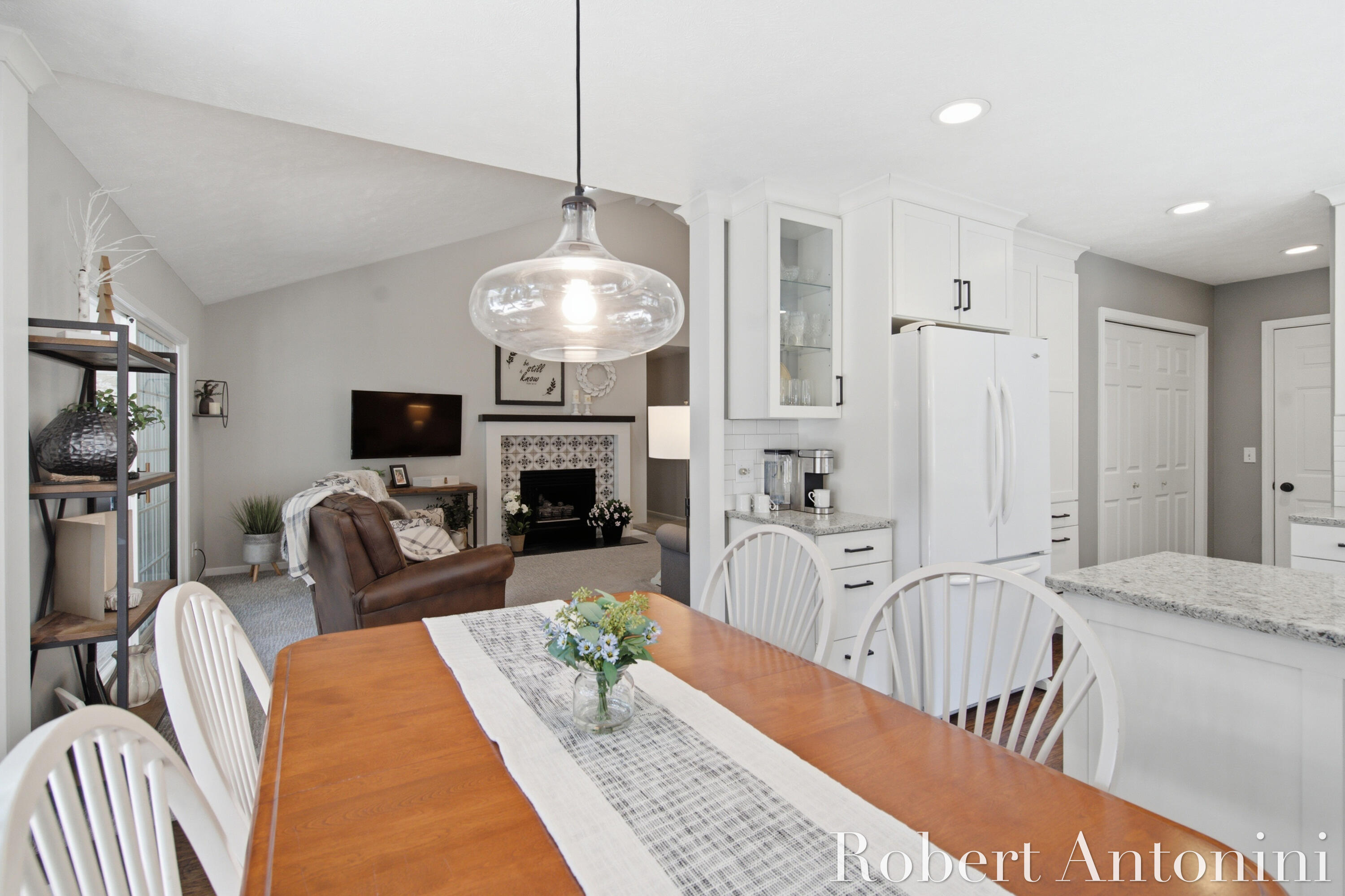 2516 Golfbury Drive SW