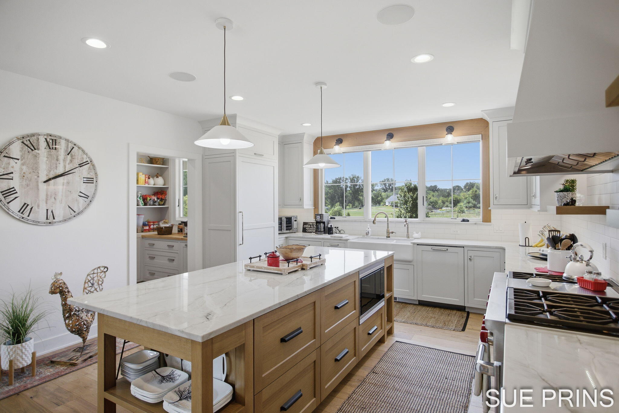 4668 76th Street SW
