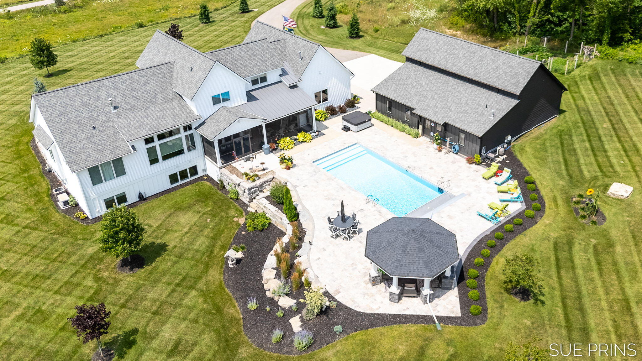 4668 76th Street SW
