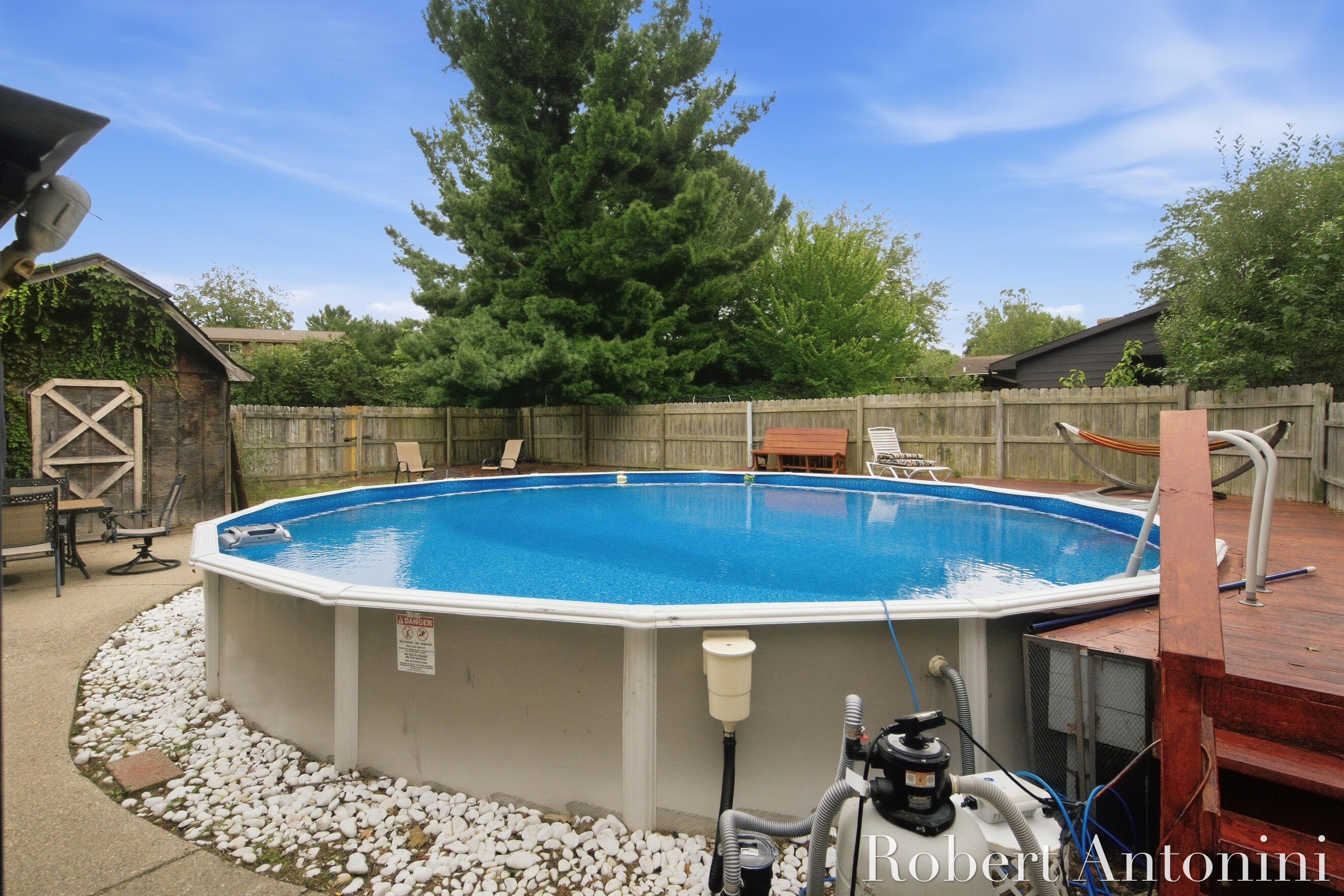 3756 Summit View Drive NE