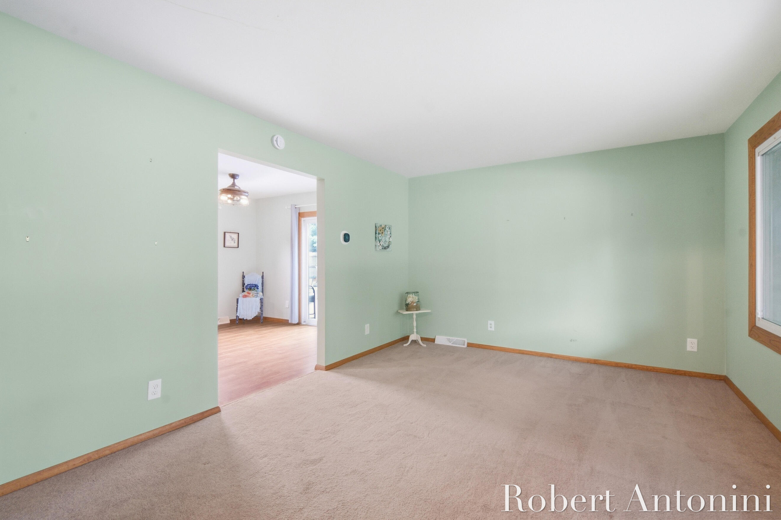 3756 Summit View Drive NE