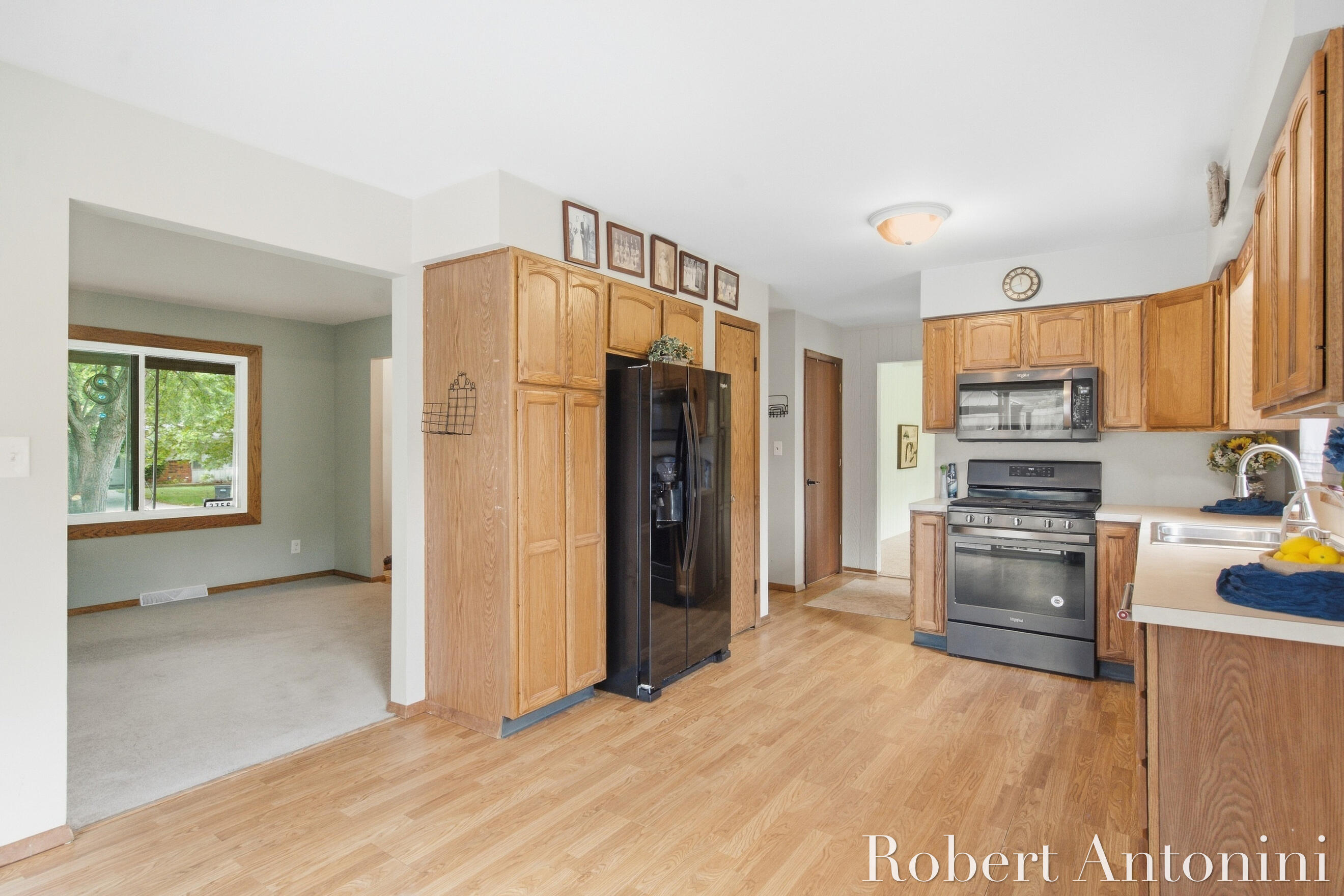 3756 Summit View Drive NE