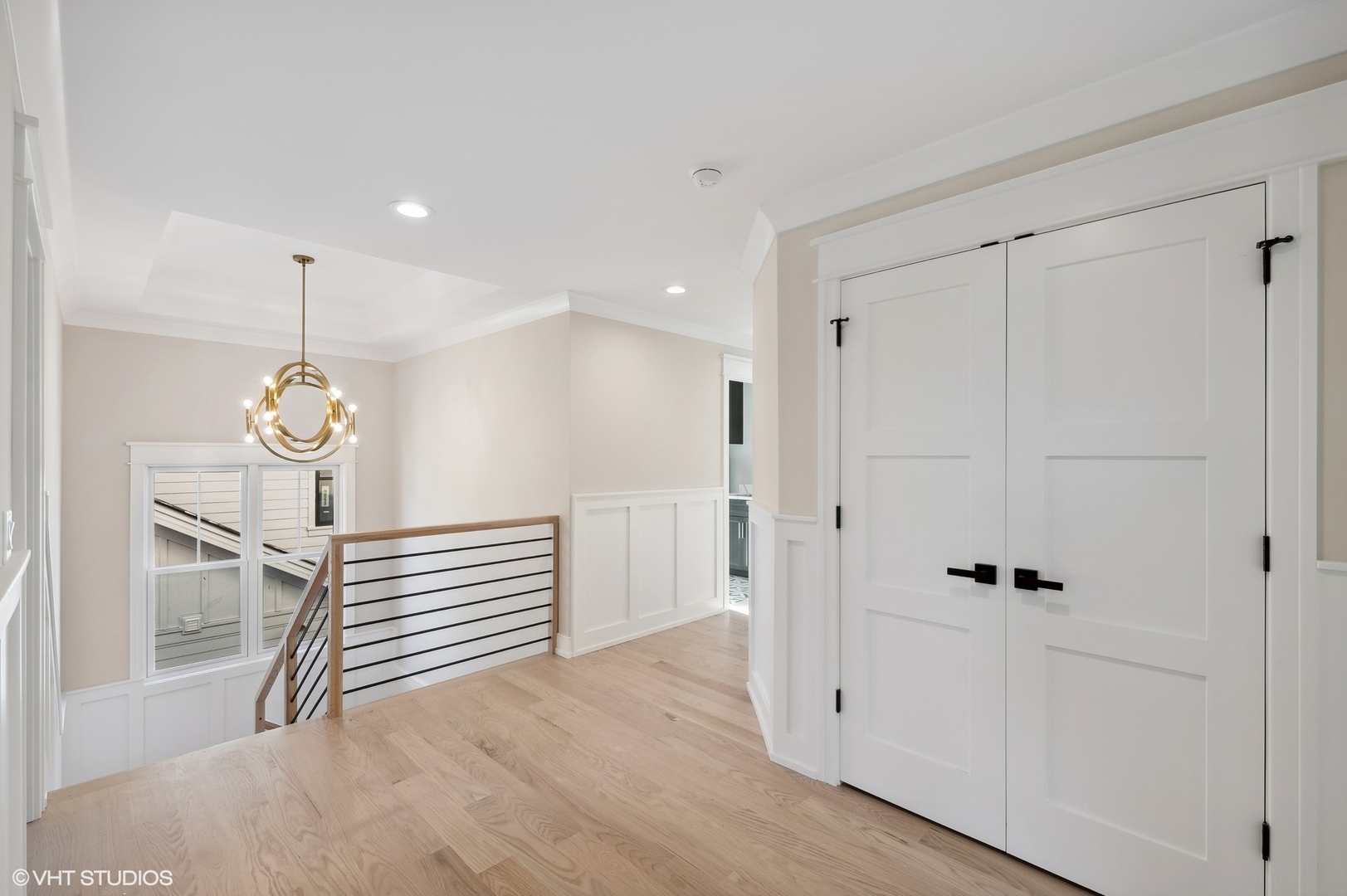 256 N Glenview Avenue