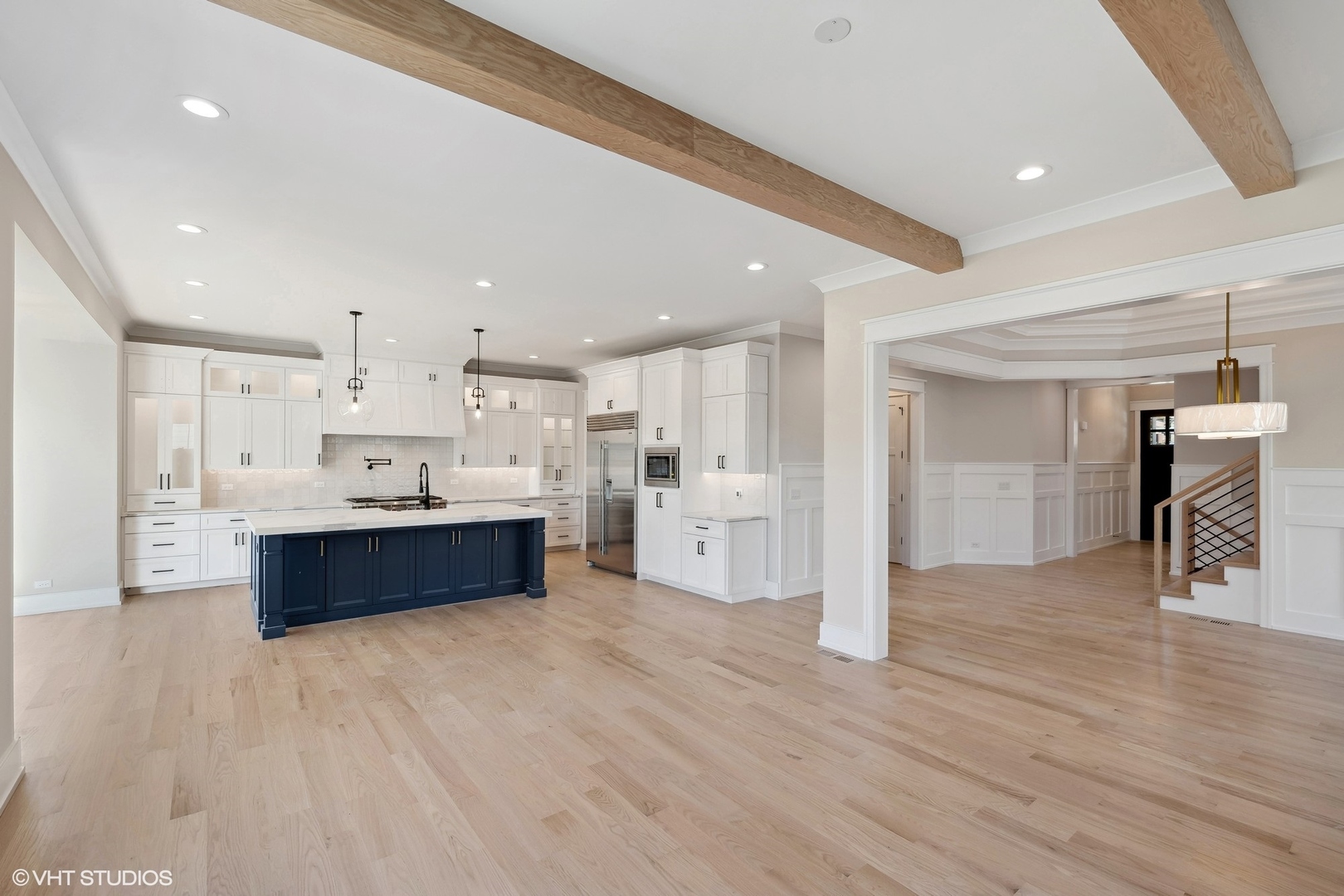 256 N Glenview Avenue