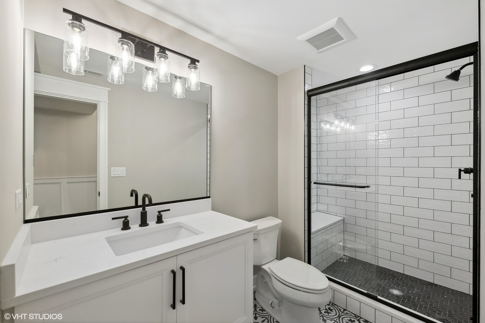 256 N Glenview Avenue