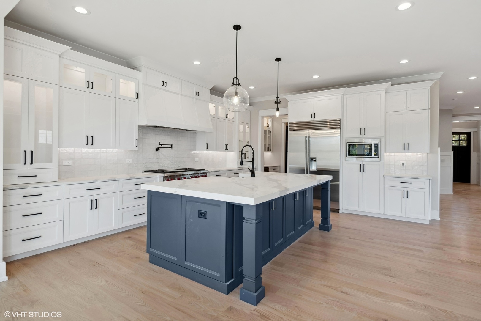 256 N Glenview Avenue