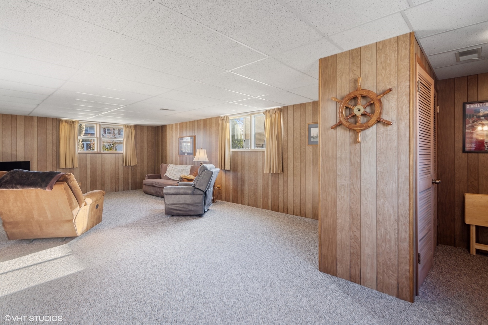 832 S Mitchell Avenue