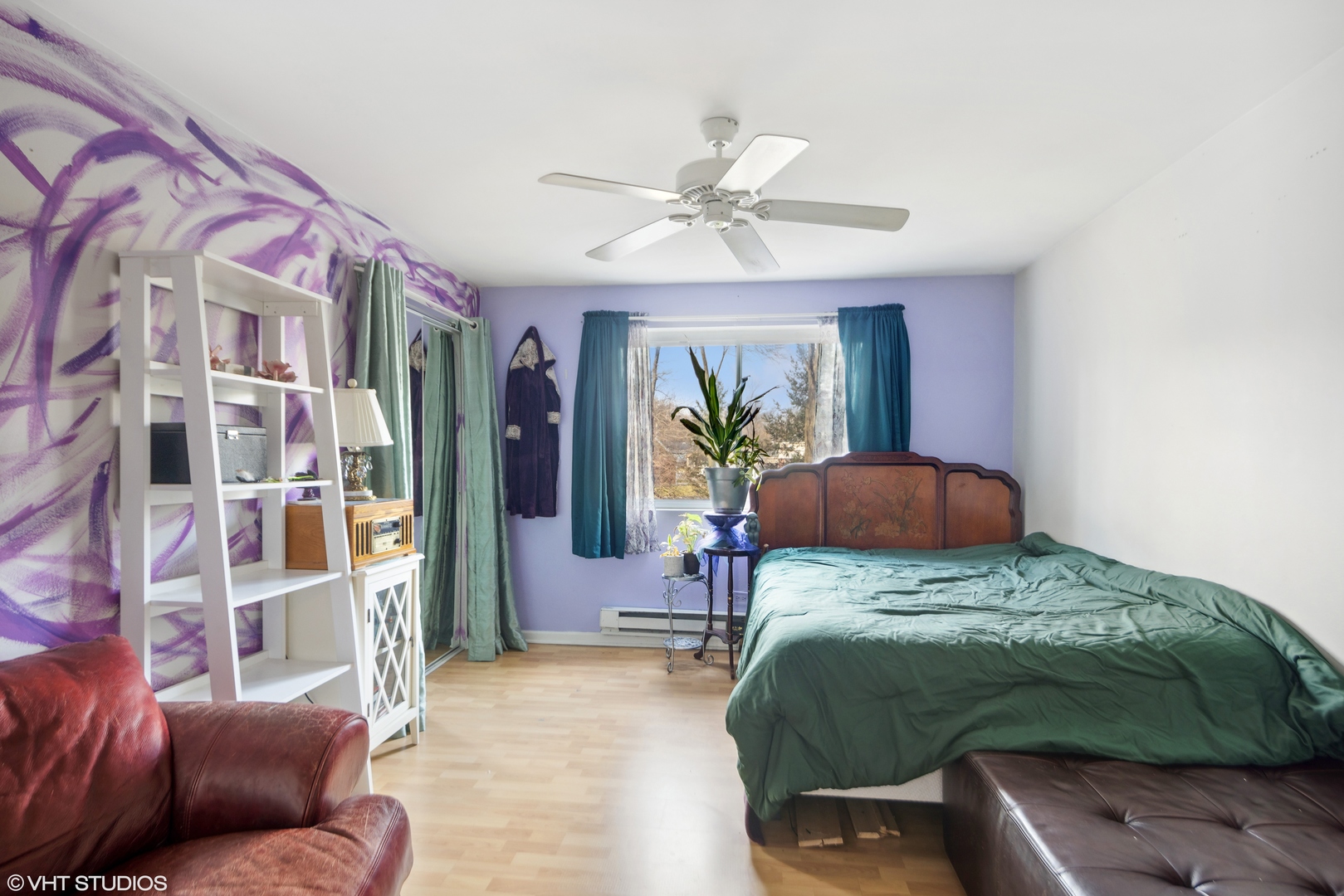 410 CRESCENT Boulevard Unit: 1B