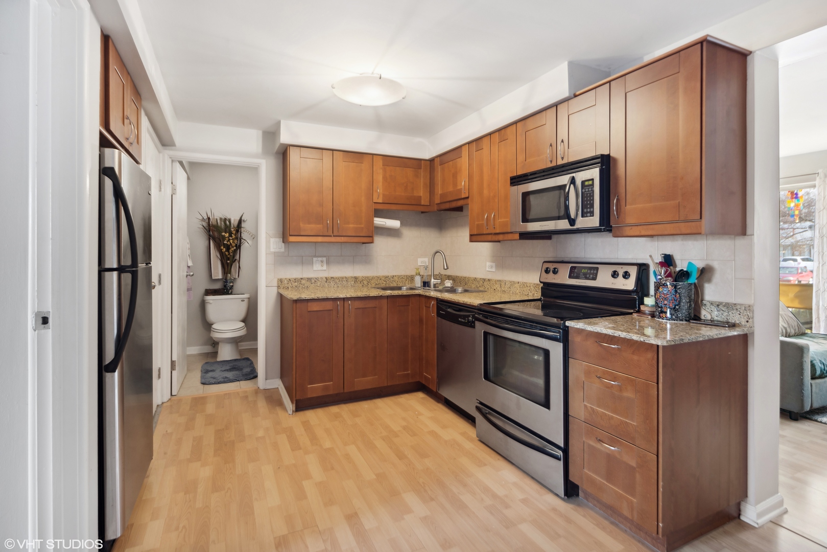 410 CRESCENT Boulevard Unit: 1B