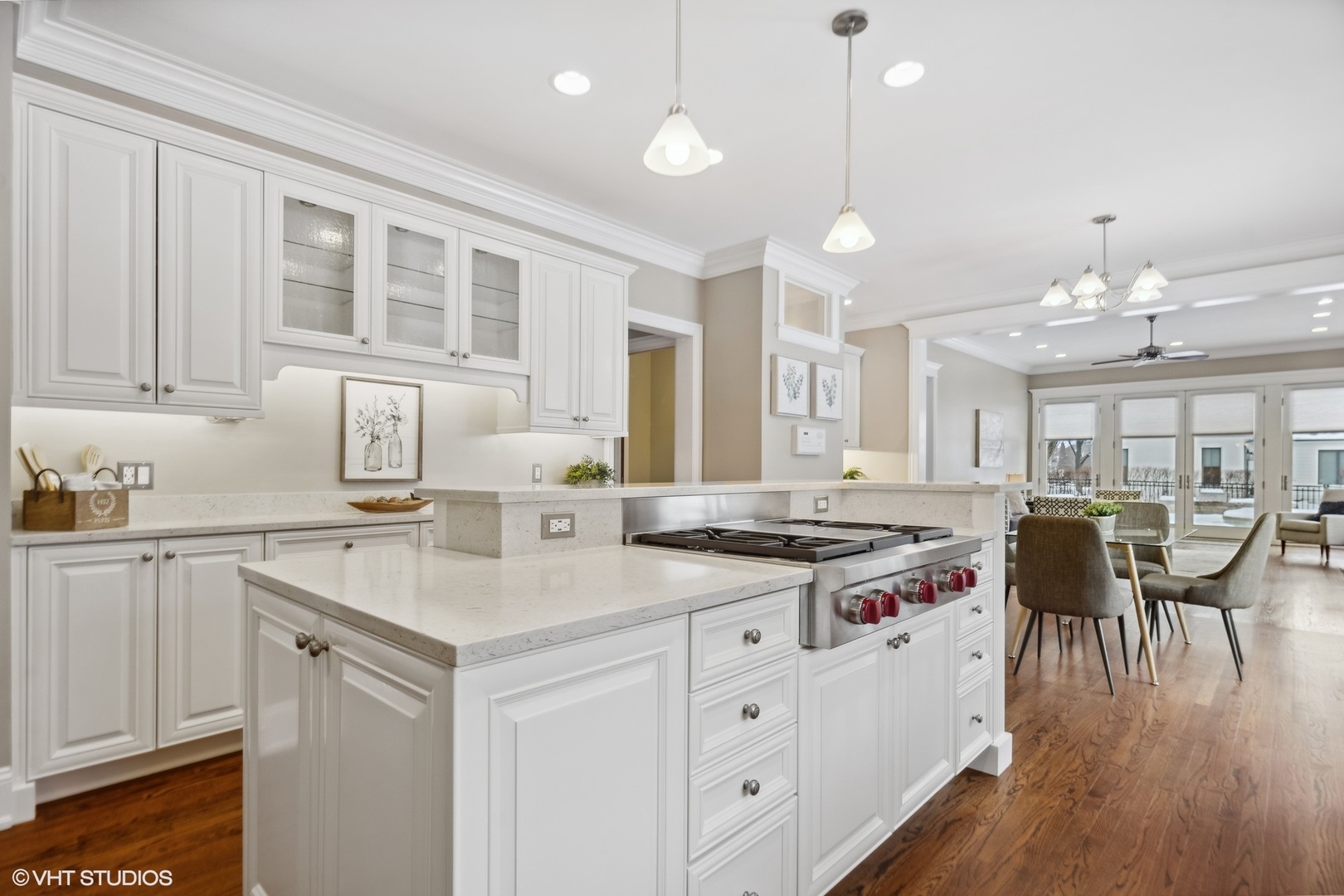 151 S Kenmore Avenue