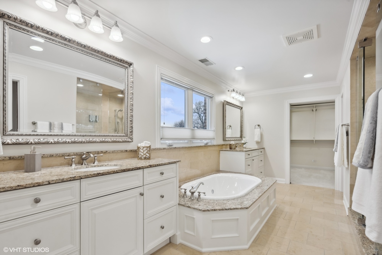 151 S Kenmore Avenue