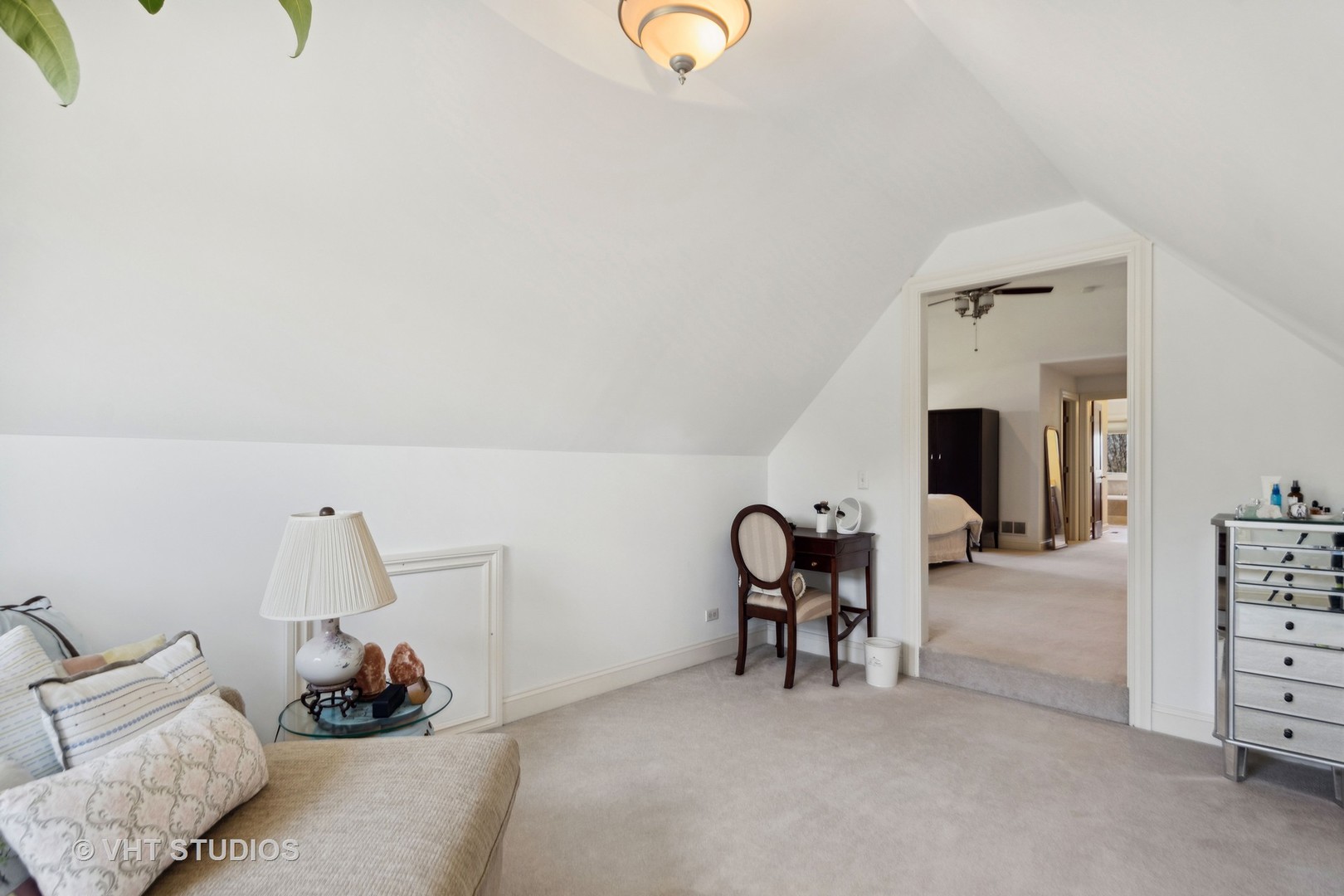 821 S Chatham Avenue S