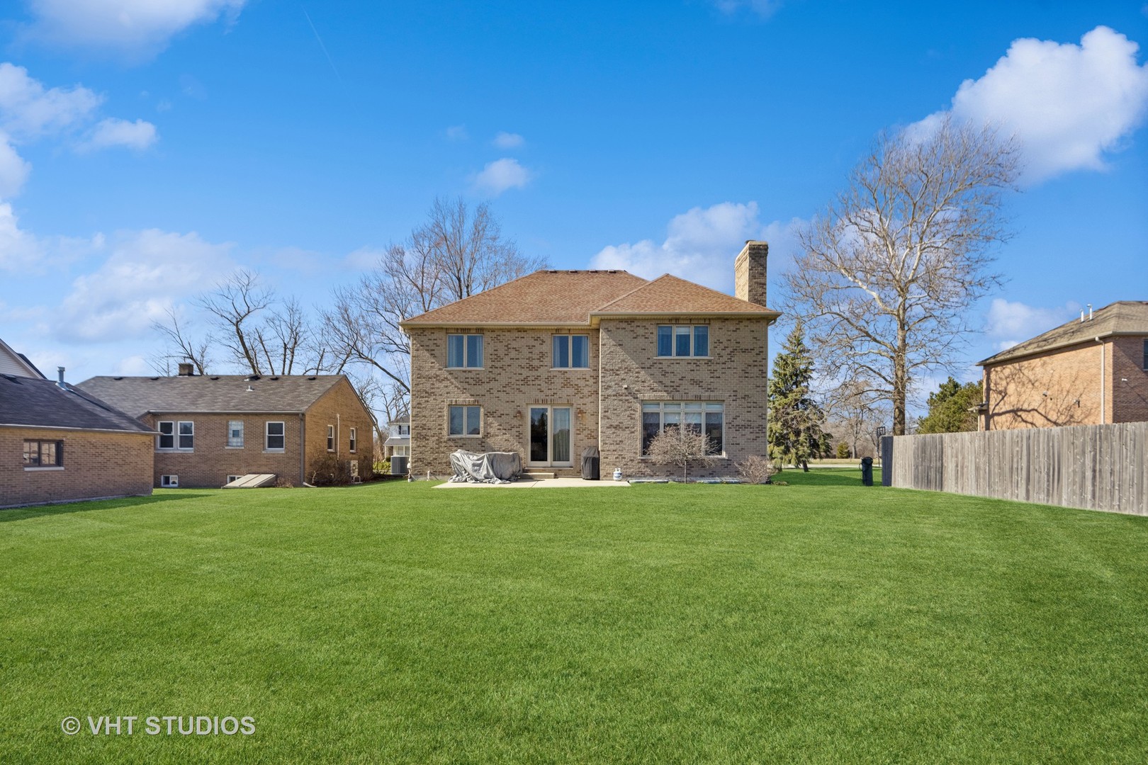 821 S Chatham Avenue S