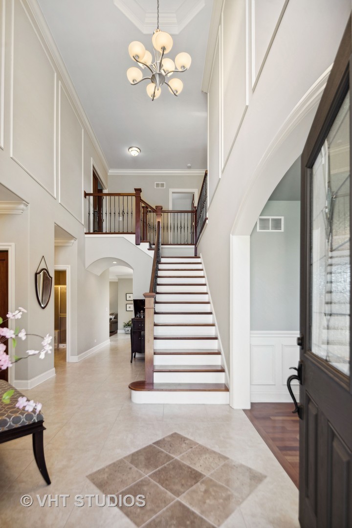 821 S Chatham Avenue S