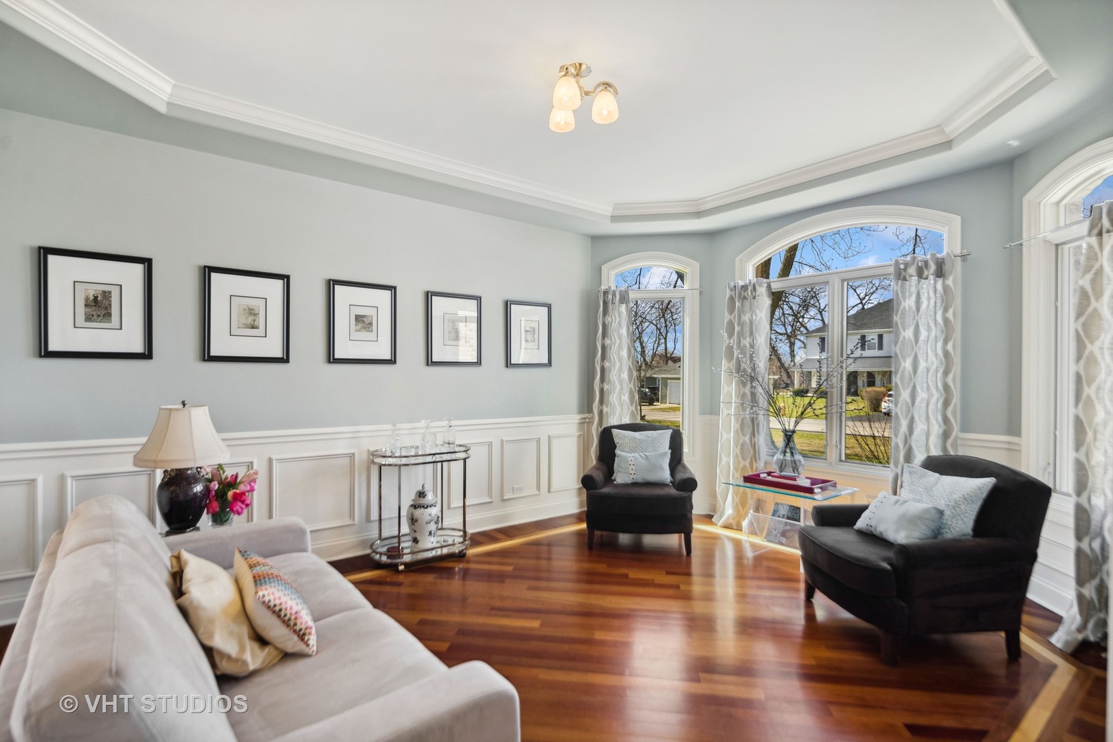 821 S Chatham Avenue S