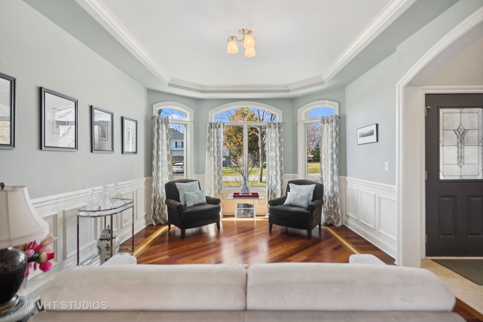 821 S Chatham Avenue S