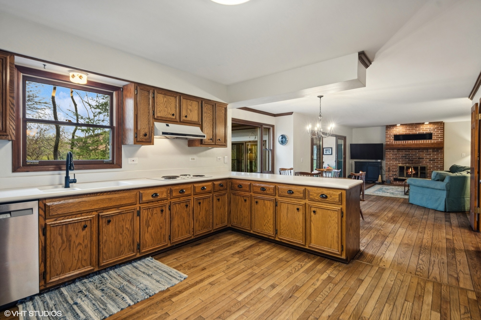 6189 Shorewood Court
