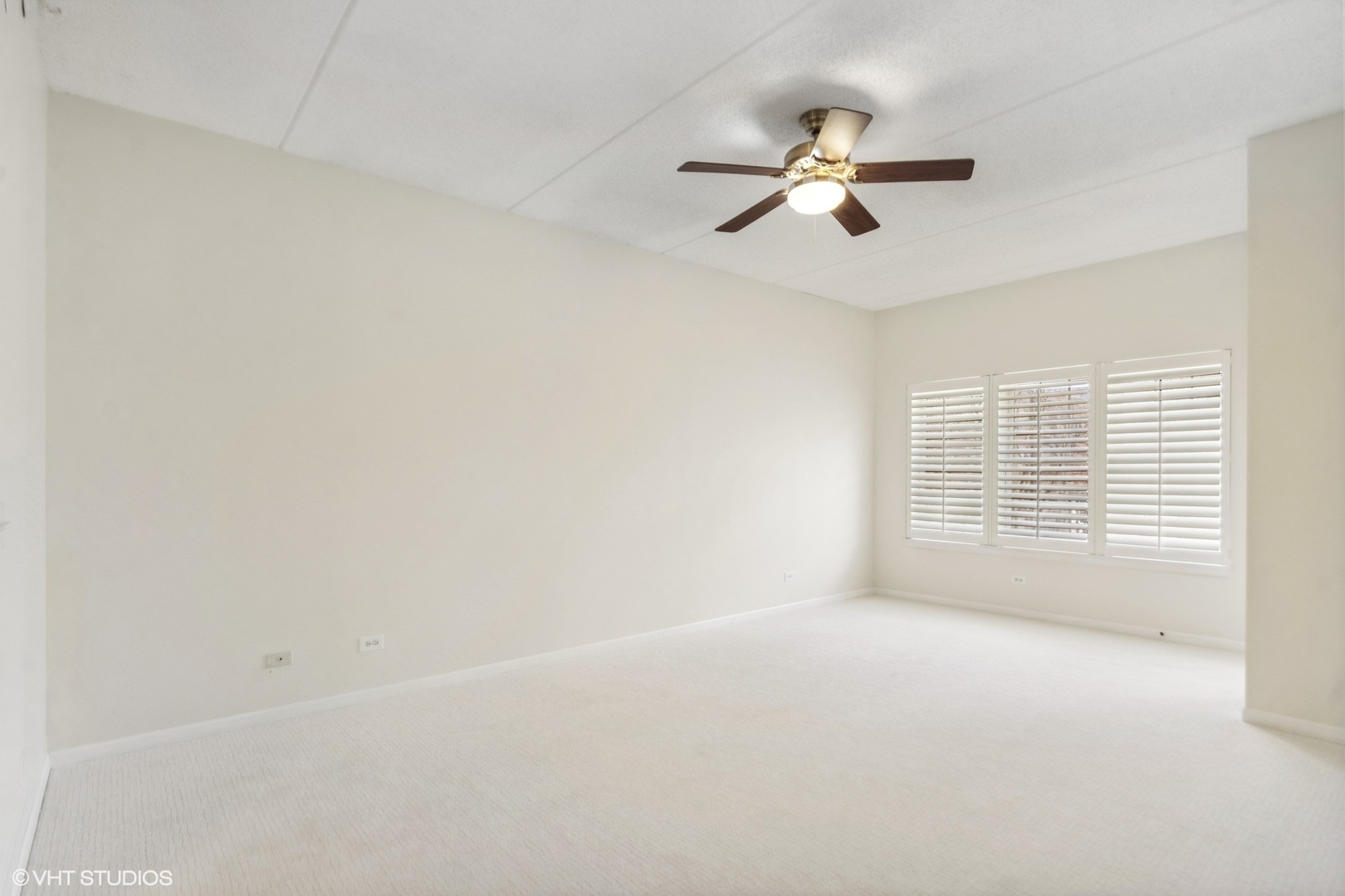 111 N Larch Avenue Unit: 306