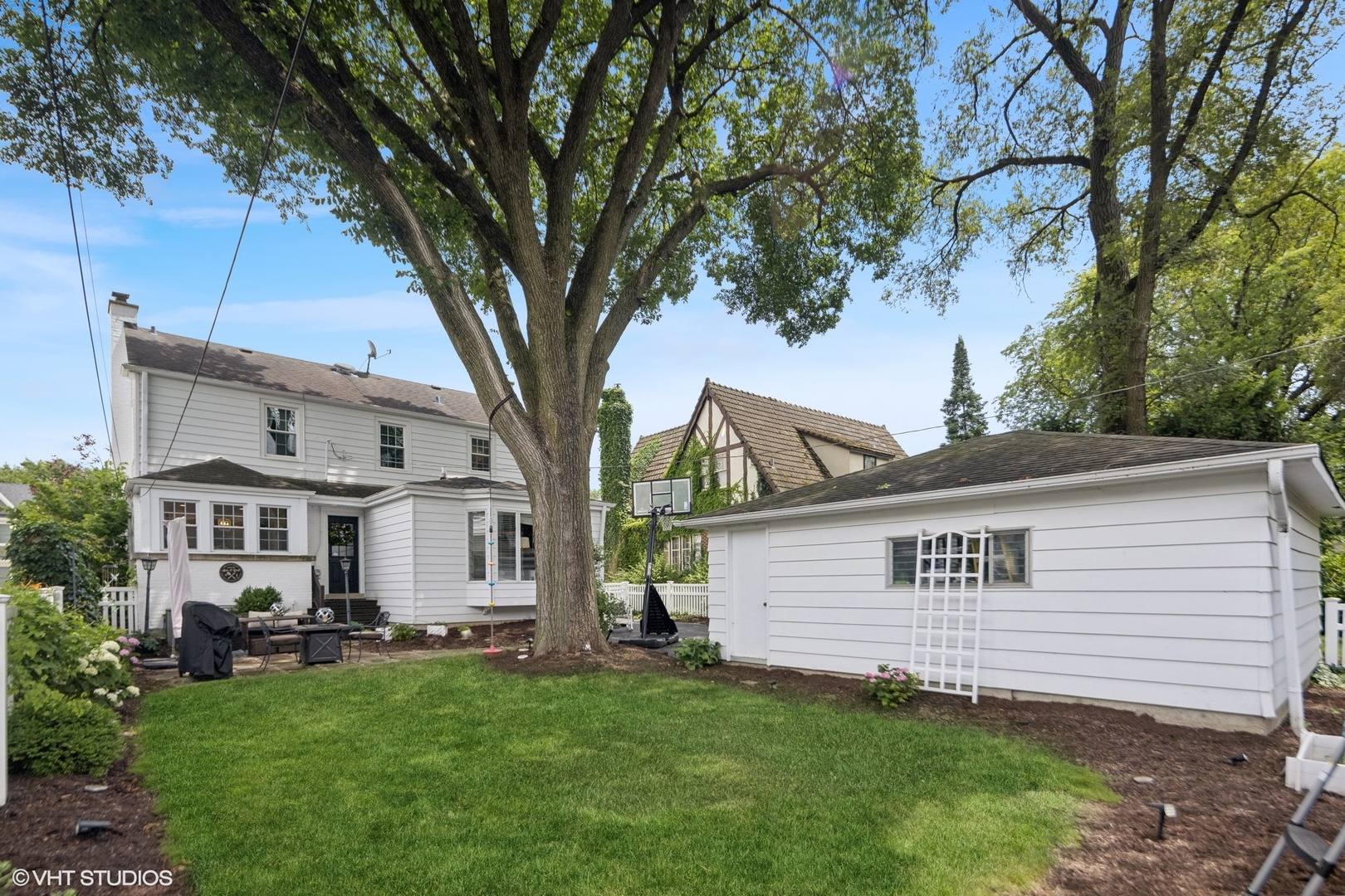 202 S Hawthorne Avenue