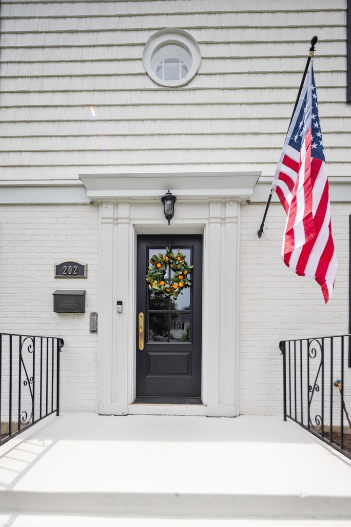 202 S Hawthorne Avenue