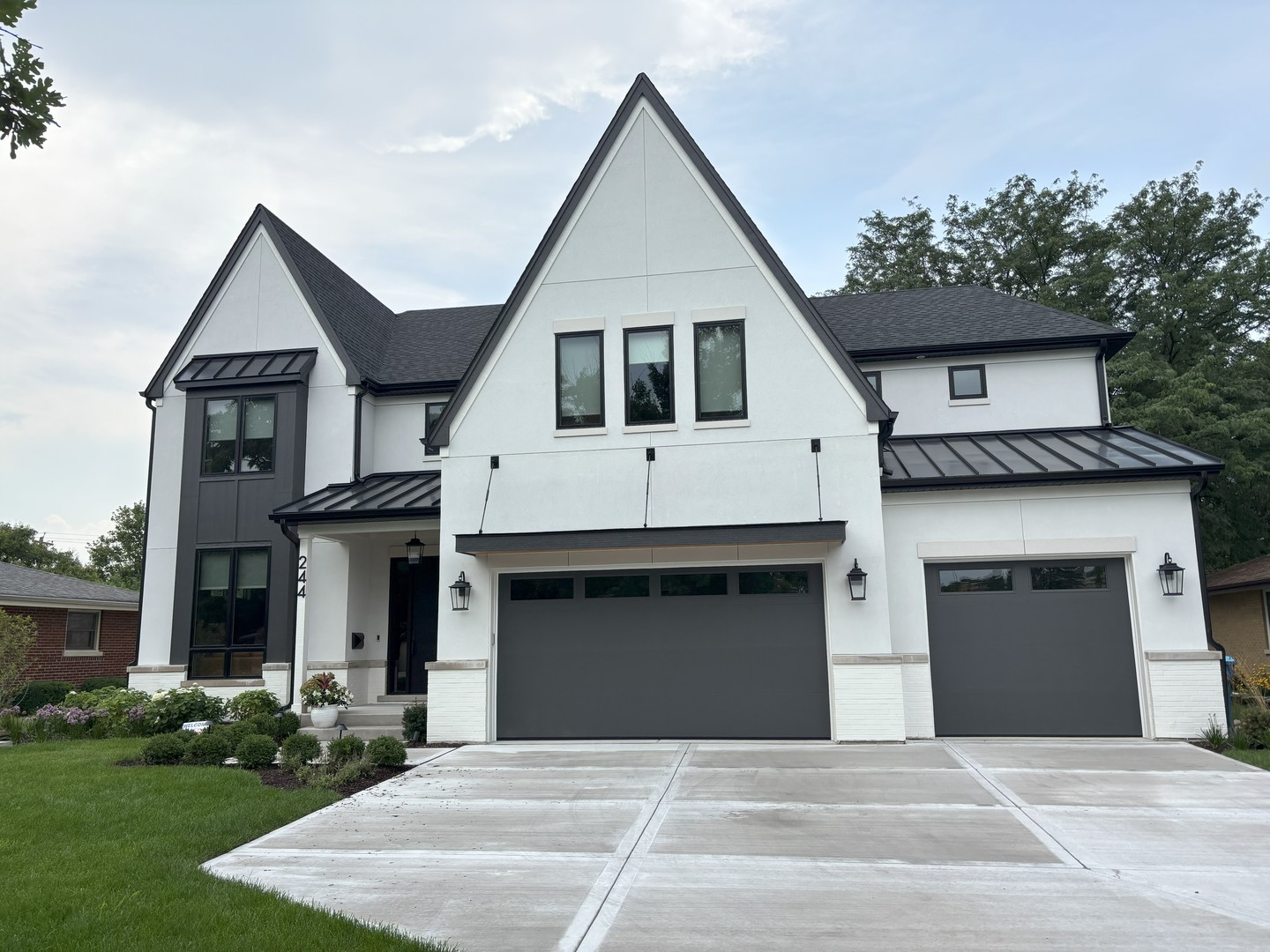 244 N Maison Court