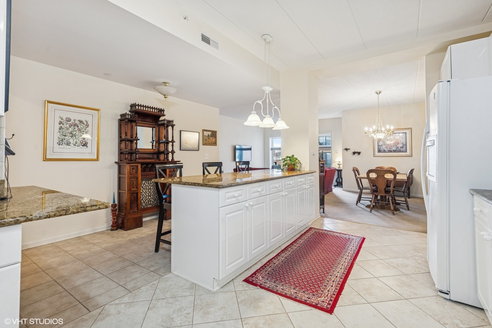 131 W ADELAIDE Street Unit: 311