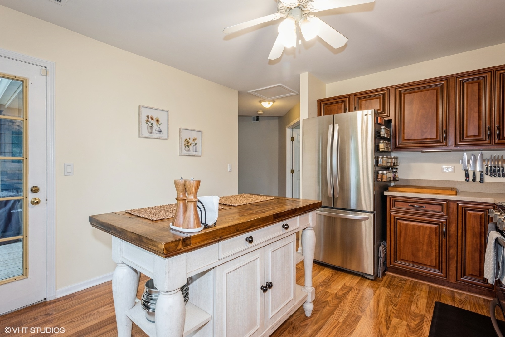 353 Pembroke Court Unit: 2